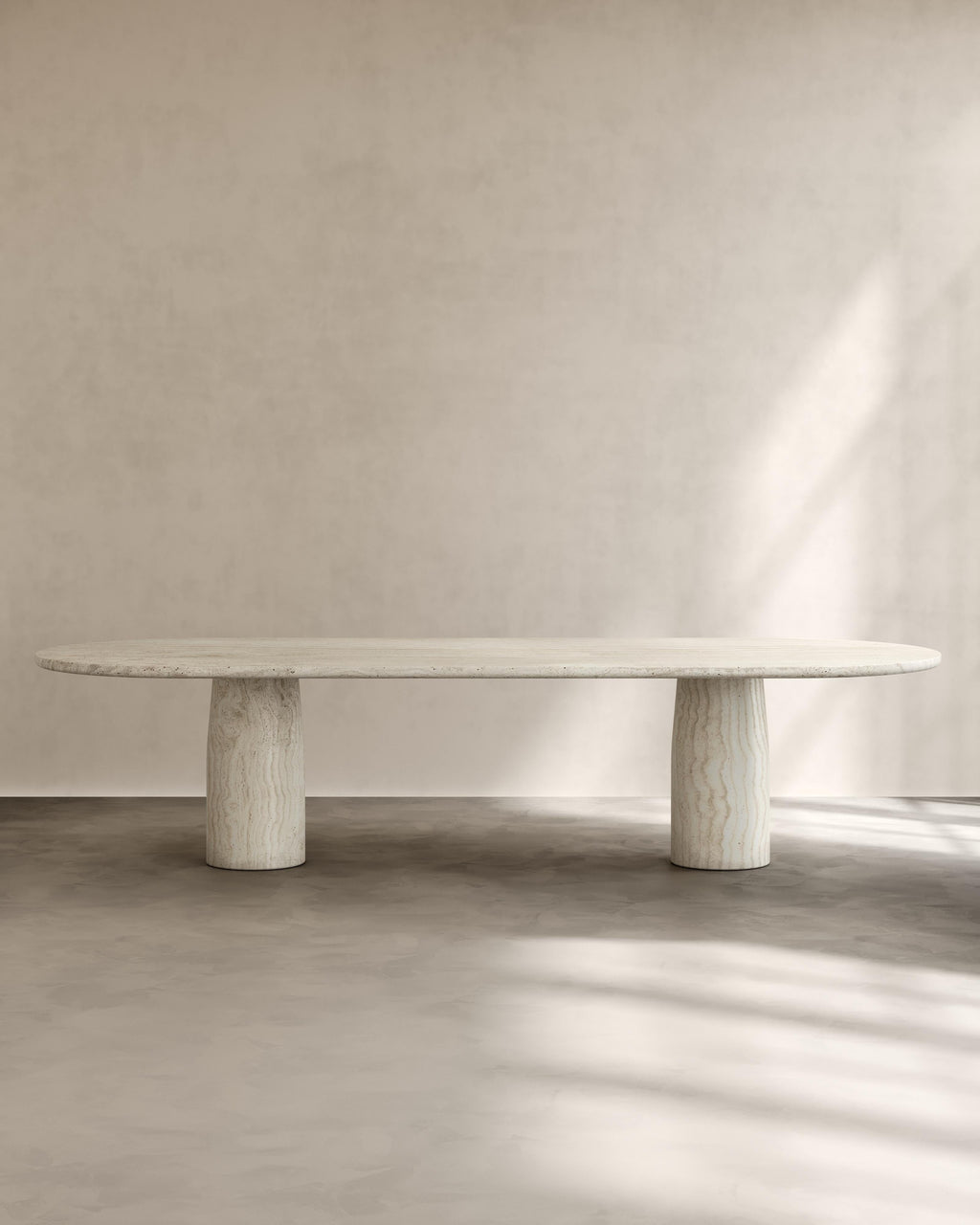 https://a.1stdibscdn.com/paloma-editions-isola-table-iv-roman-travertine-for-sale-picture-6/f_106592/f_471107721760934149606/ISOLA_DT_ll_320_BIANCO_ALABASTRINO_TRAVERTINO_master.jpg