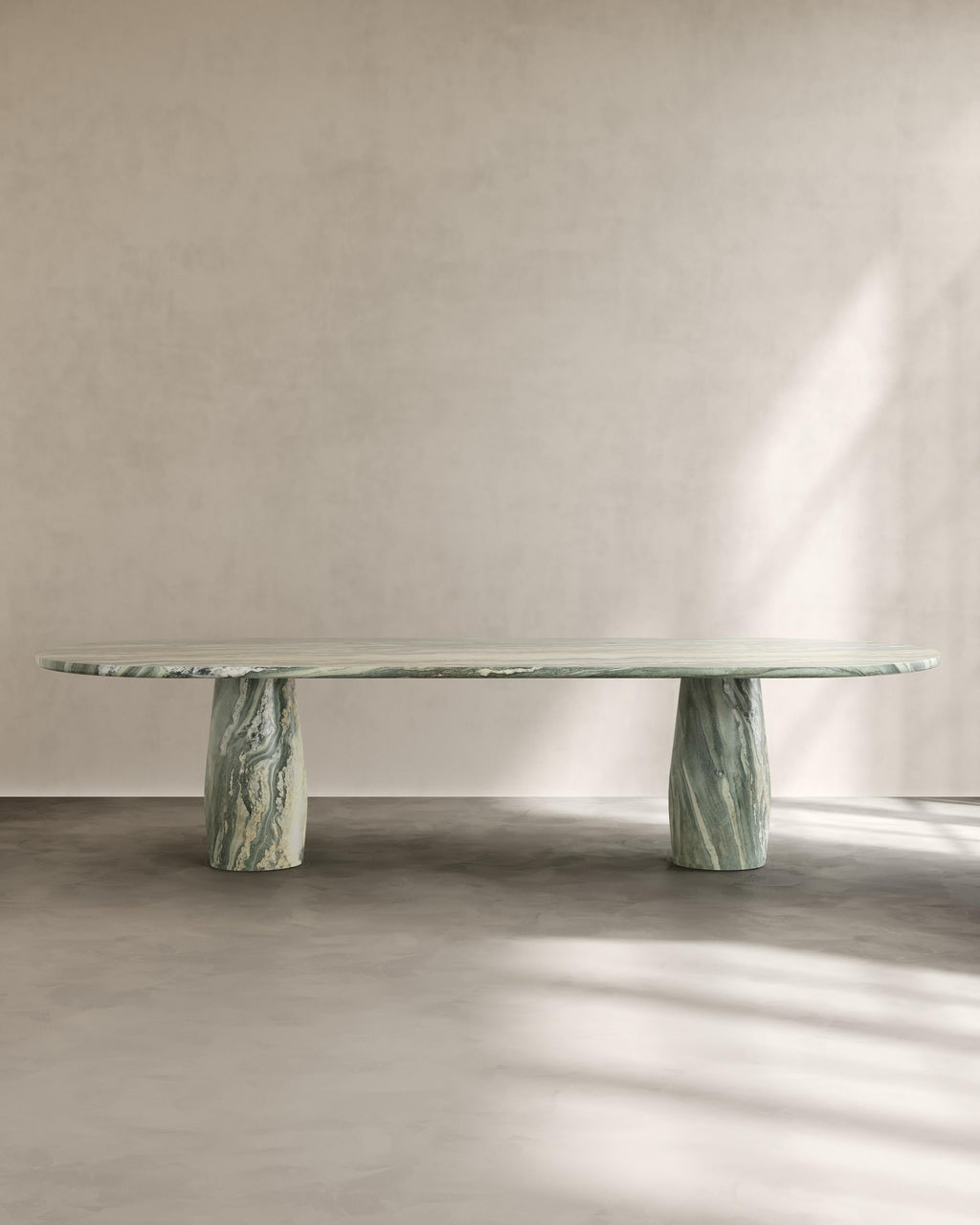 https://a.1stdibscdn.com/paloma-editions-raffaella-table-iv-roman-travertine-for-sale-picture-2/f_106592/f_487085821770522030864/ISOLA_DT_ll_320_CIPPOLINO_MARBLE_master.jpg