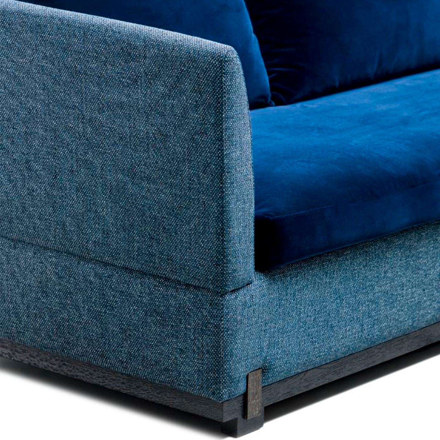 https://a.1stdibscdn.com/ida-sofa-sand-brushed-black-oak-base-and-cast-bronze-details-by-duistt-for-sale-picture-3/f_63222/f_391527221712339185672/Ida_sofa4_master.jpg