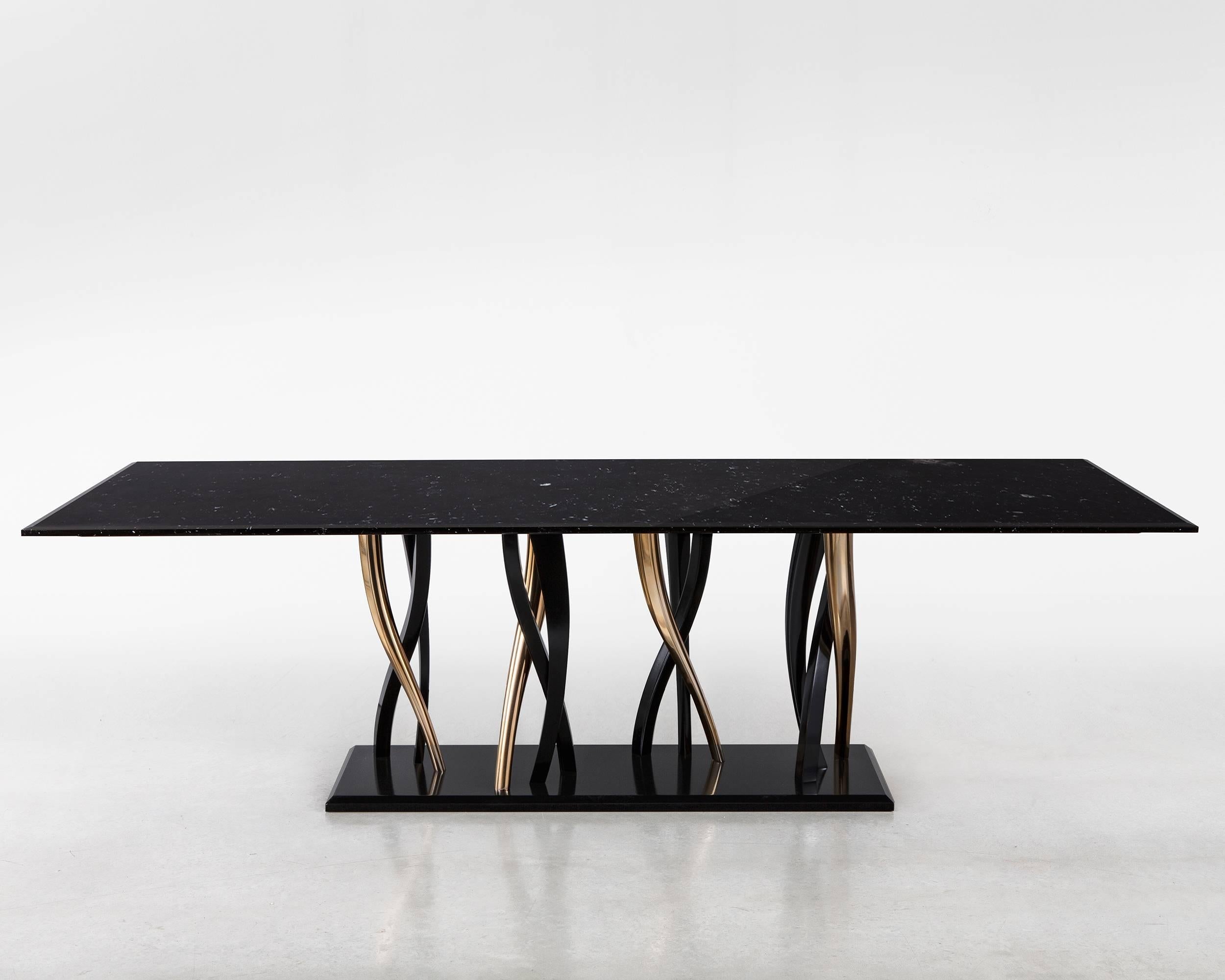 https://a.1stdibscdn.com/archivesE/upload/f_31243/f_95207711515589249190/Il_Pezzo_8_Marble_Table_black_and_gold_2_master.jpg