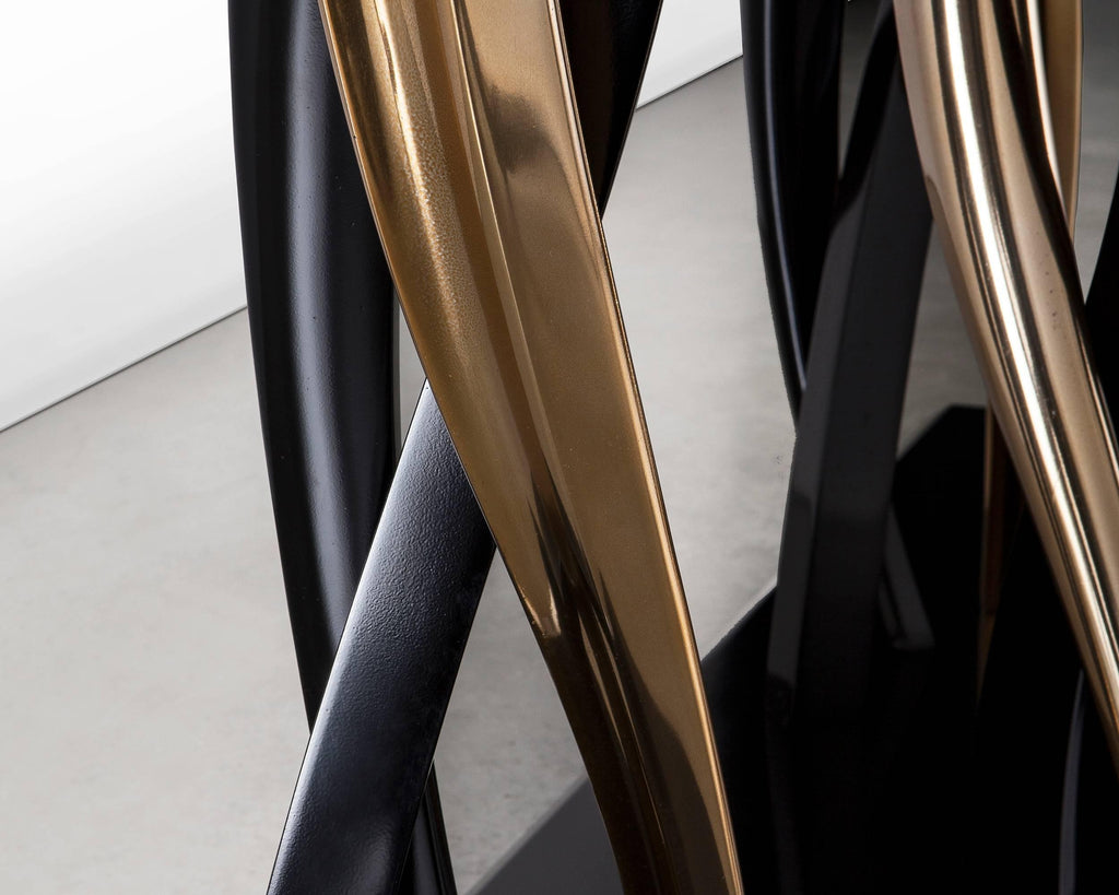 https://a.1stdibscdn.com/archivesE/upload/f_31243/f_95207711515589311499/Il_Pezzo_8_Marble_Table_black_and_gold_5_master.jpg