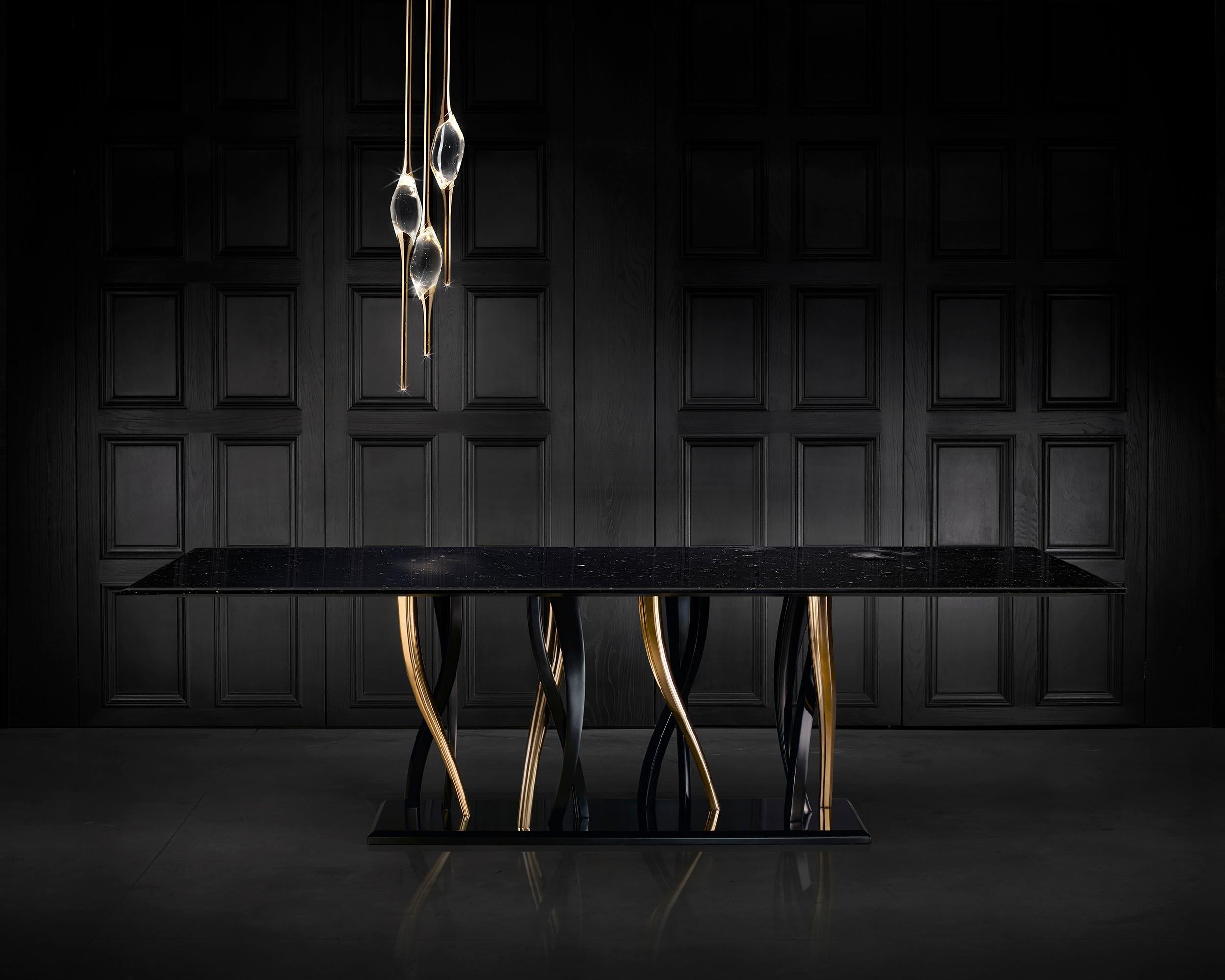 https://a.1stdibscdn.com/il-pezzo-8-marble-table-black-and-gold-for-sale-picture-2/f_31243/f_95207711544016142161/Il_Pezzo_8_Marble_Table_black_and_gold_by_Il_Pezzo_Mancante_13_master.jpg