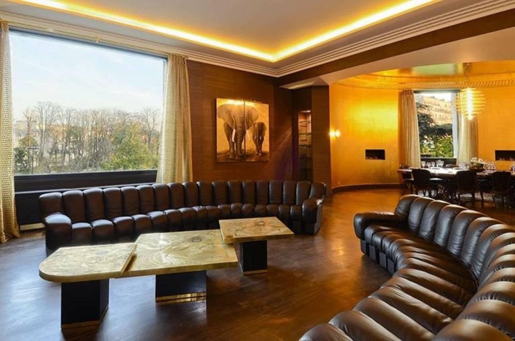 https://a.1stdibscdn.com/de-sede-ds-600-non-stop-shape-modular-sofa-in-white-leather-for-sale-picture-14/f_16392/f_484480121769097105729/Image_20_1__master.jpg
