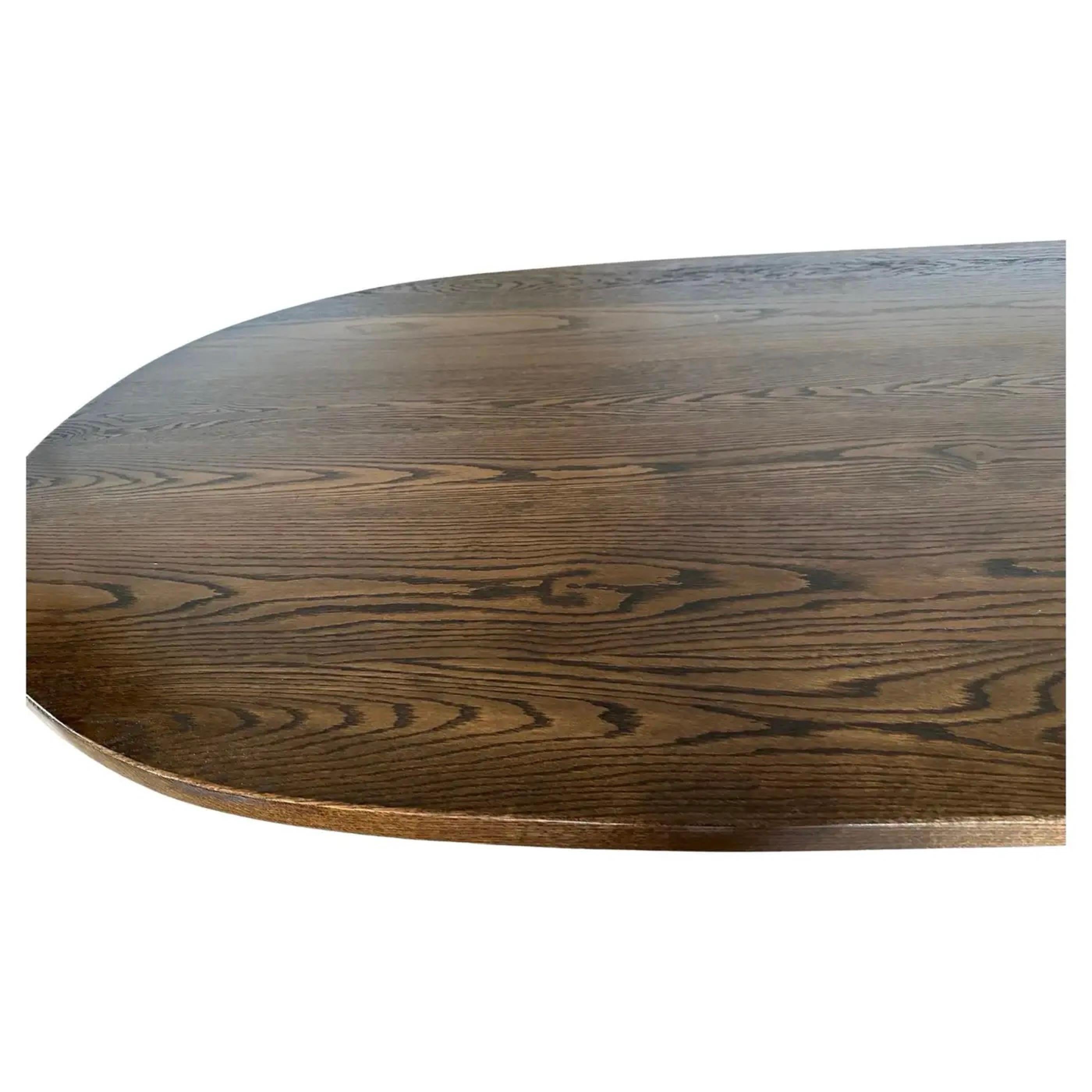 https://a.1stdibscdn.com/custom-oval-oak-top-with-metal-base-dining-table-base-for-sale-picture-4/f_8334/f_440341321741898168876/Image_3_master.jpg