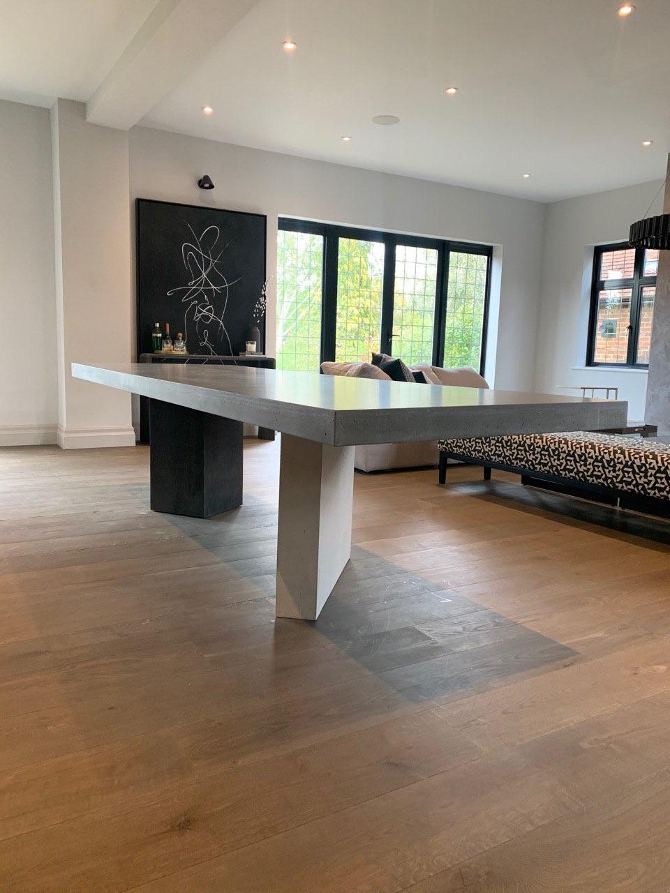 https://a.1stdibscdn.com/21st-century-euclide-concrete-dining-table-100-handmade-in-italy-for-sale-picture-9/f_38941/f_126561121651665135519/Image_3_master.jpg