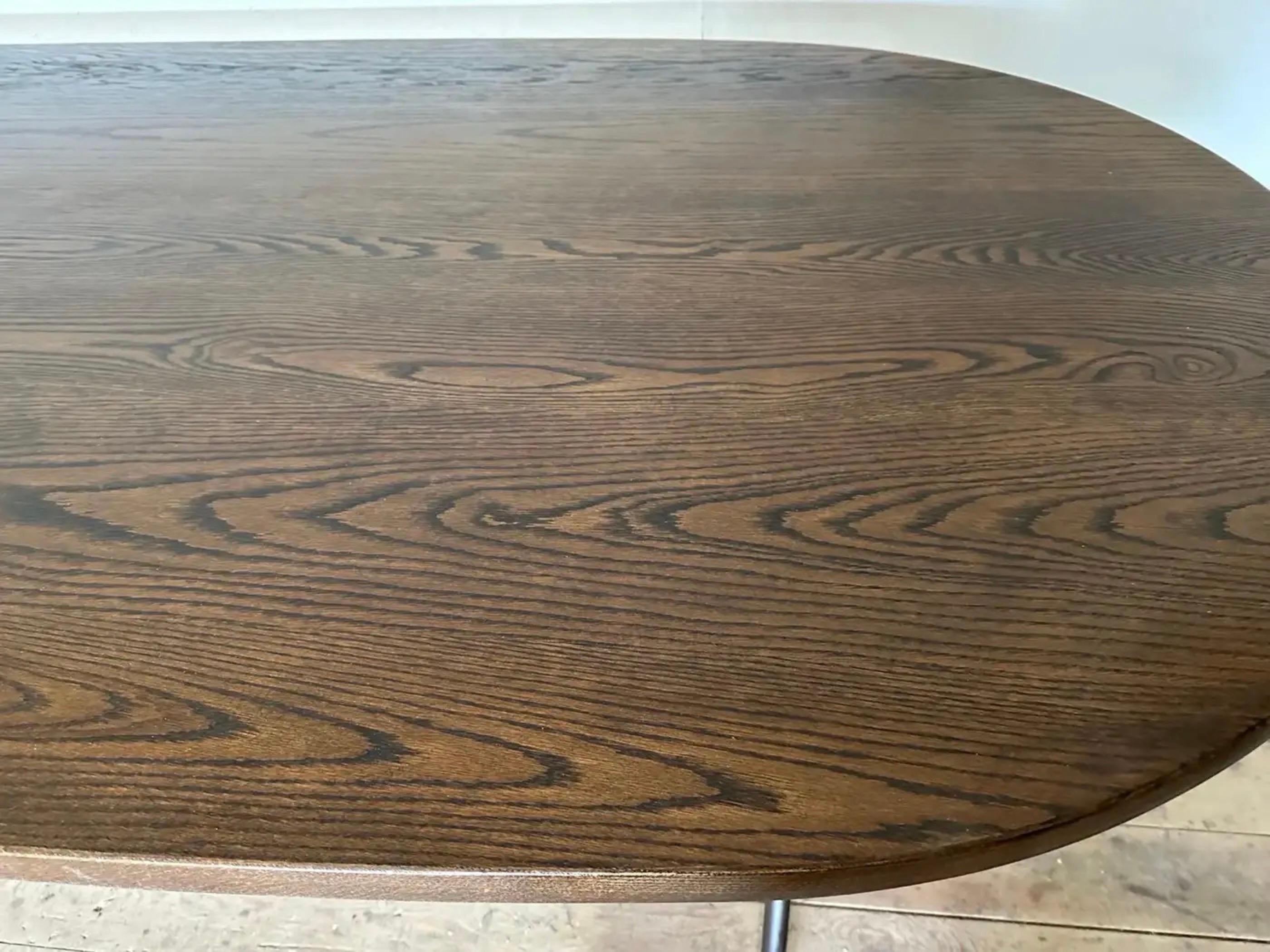 https://a.1stdibscdn.com/custom-oval-oak-top-with-metal-base-dining-table-base-for-sale-picture-6/f_8334/f_440341321741898169463/Image_5_master.jpg