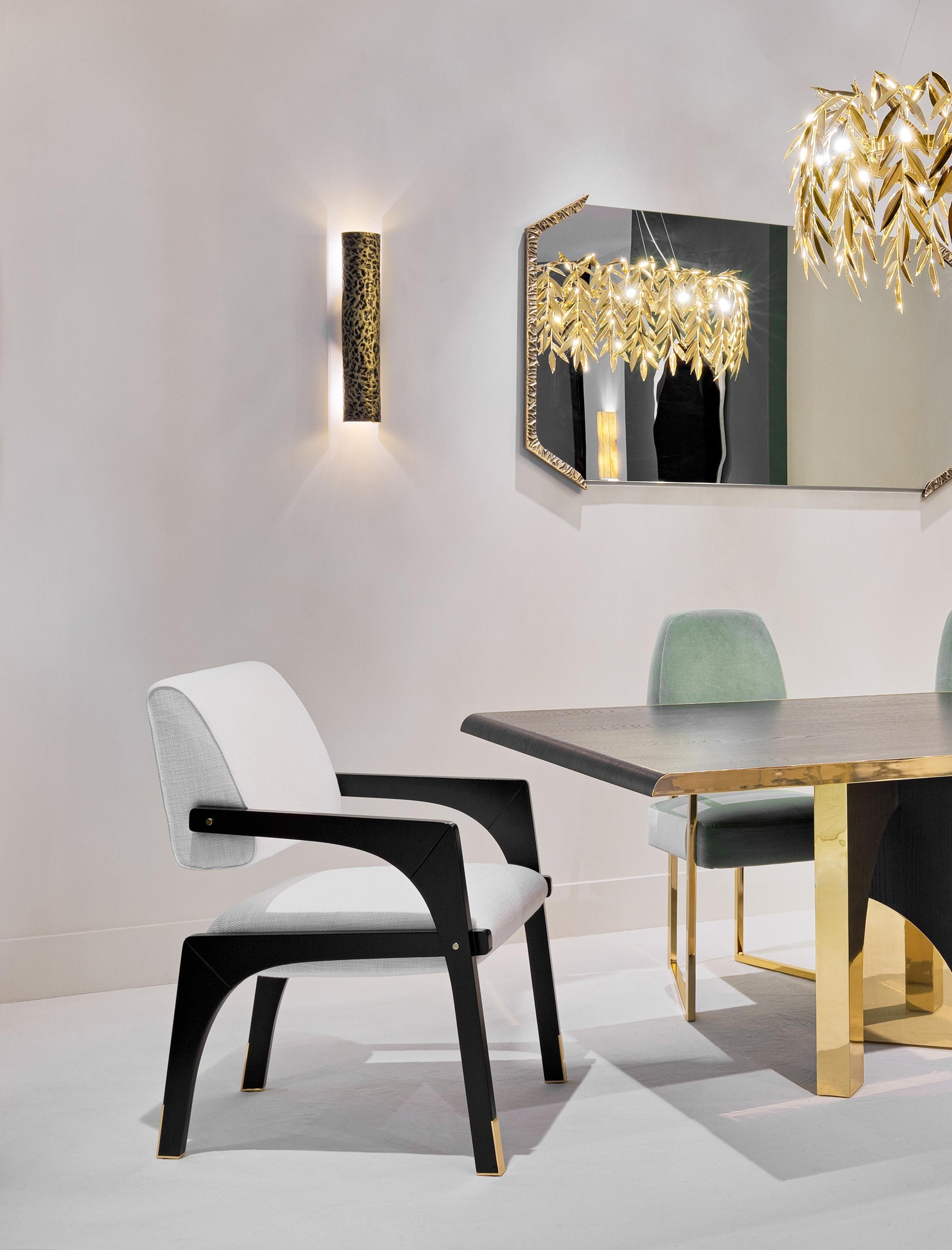 https://a.1stdibscdn.com/arches-dining-chair-com-insidherland-by-joana-santos-barbosa-for-sale-picture-6/f_53652/f_263335321638275405209/InsidherLand_Arches_white_black_oak_dining_chair_1_master.jpg
