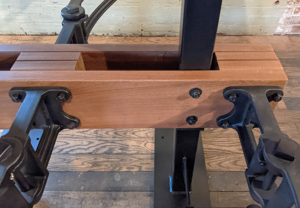 https://a.1stdibscdn.com/outdoor-bar-height-table-for-sale-picture-15/f_8299/f_323329421674232317106/Ipe_Table_16_master.jpg