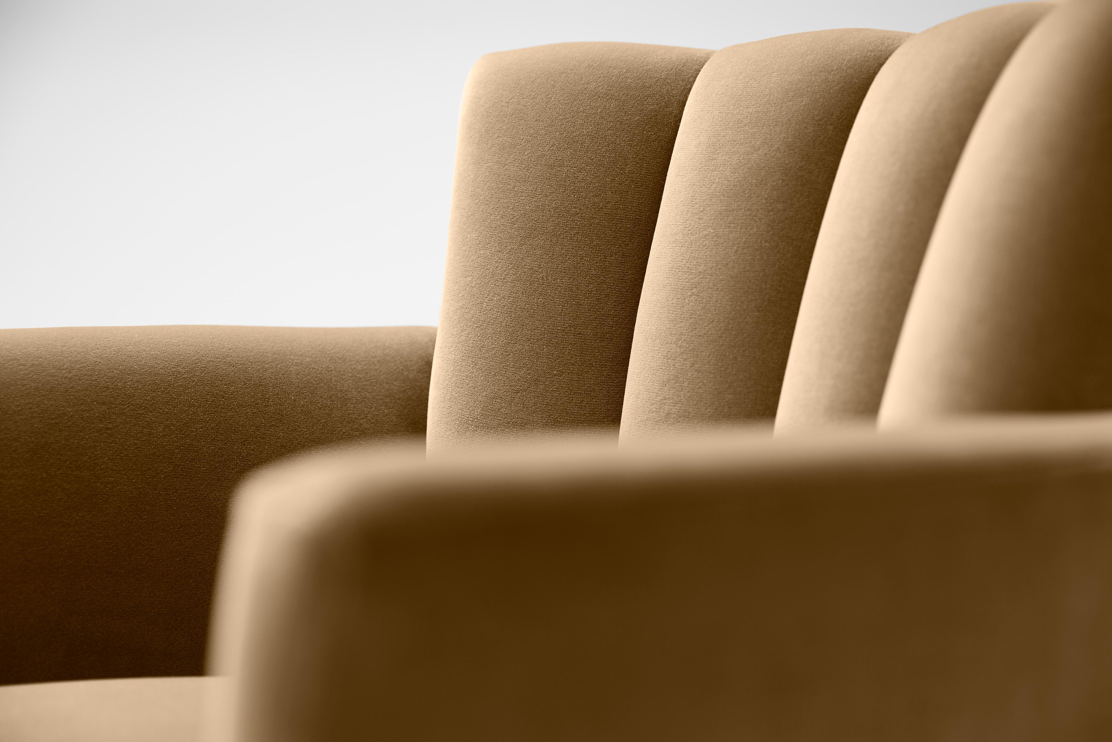 https://a.1stdibscdn.com/contemporary-isabella-carver-chair-in-mocha-cotton-velvet-with-black-walnut-legs-for-sale-picture-4/f_27813/f_456677321751292041727/Isabella_Carver_DiningChair_130Tan_4_master.jpg
