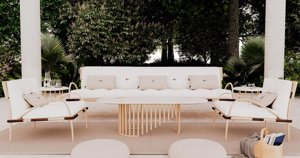 https://a.1stdibscdn.com/21st-century-romanza-sofa-in-ash-walnut-quilted-fabric-made-in-italy-for-sale-picture-5/f_58122/f_352702321689591991552/Italian_Veranda_4k_master.jpg