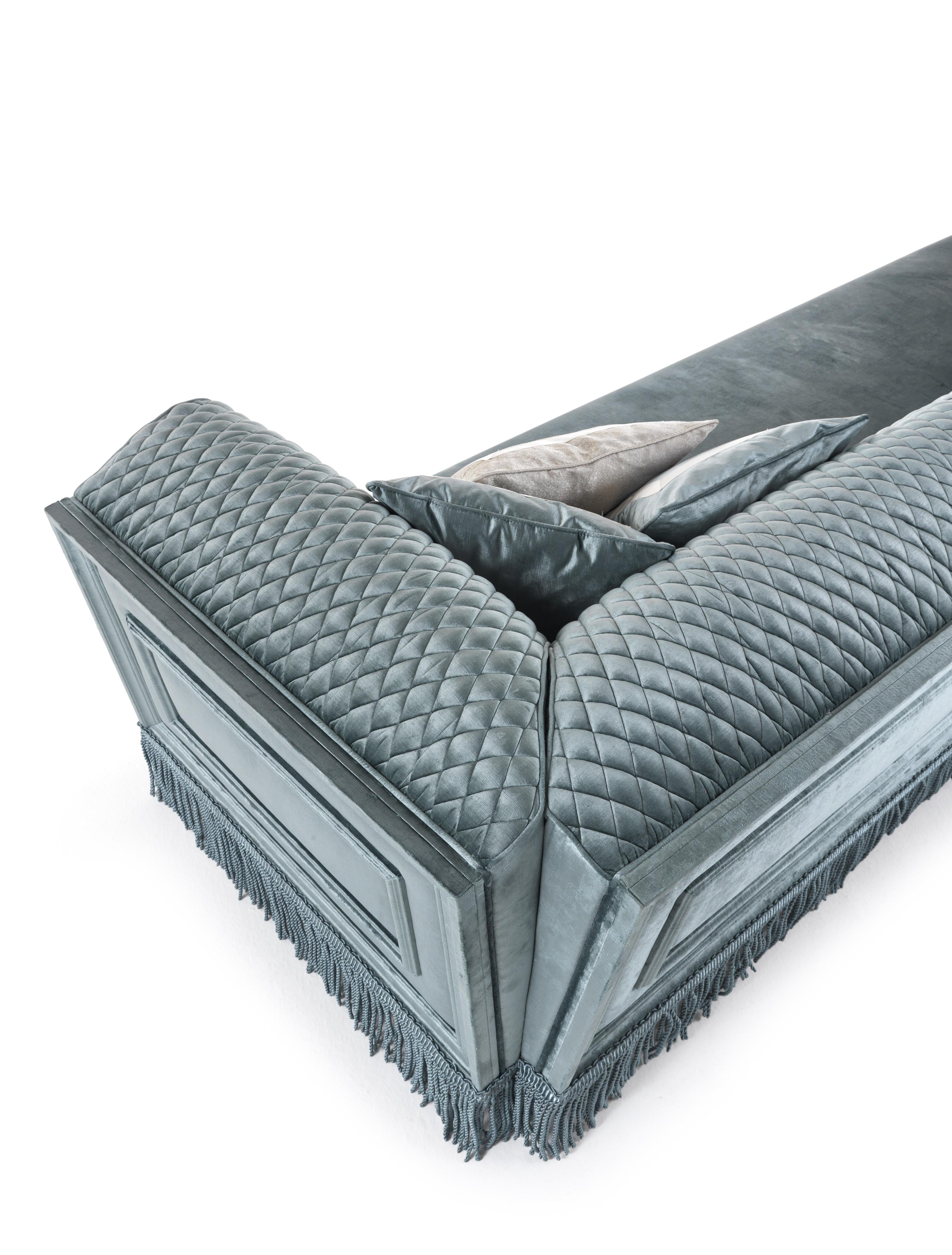 https://a.1stdibscdn.com/jumbo-collection-saturno-3-seater-sofa-in-wood-and-velvet-for-sale-picture-5/12330573/f_190670021589441983722/JC_SATURNO_3_seater_sofa_5_master.jpg