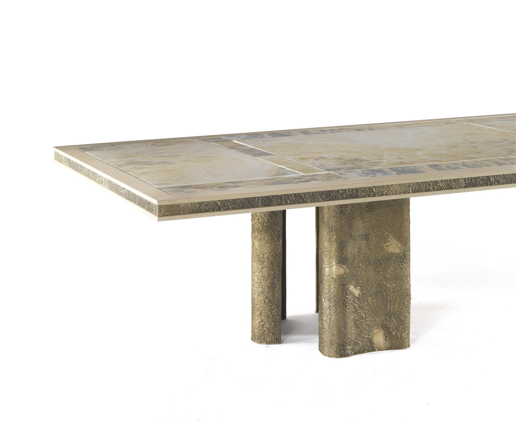 https://a.1stdibscdn.com/jumbo-collection-shinto-dining-table-in-brass-with-wood-and-onyx-top-for-sale-picture-2/12330573/f_190674621589445215099/JC_SCIVOLI_4016a_master.jpg