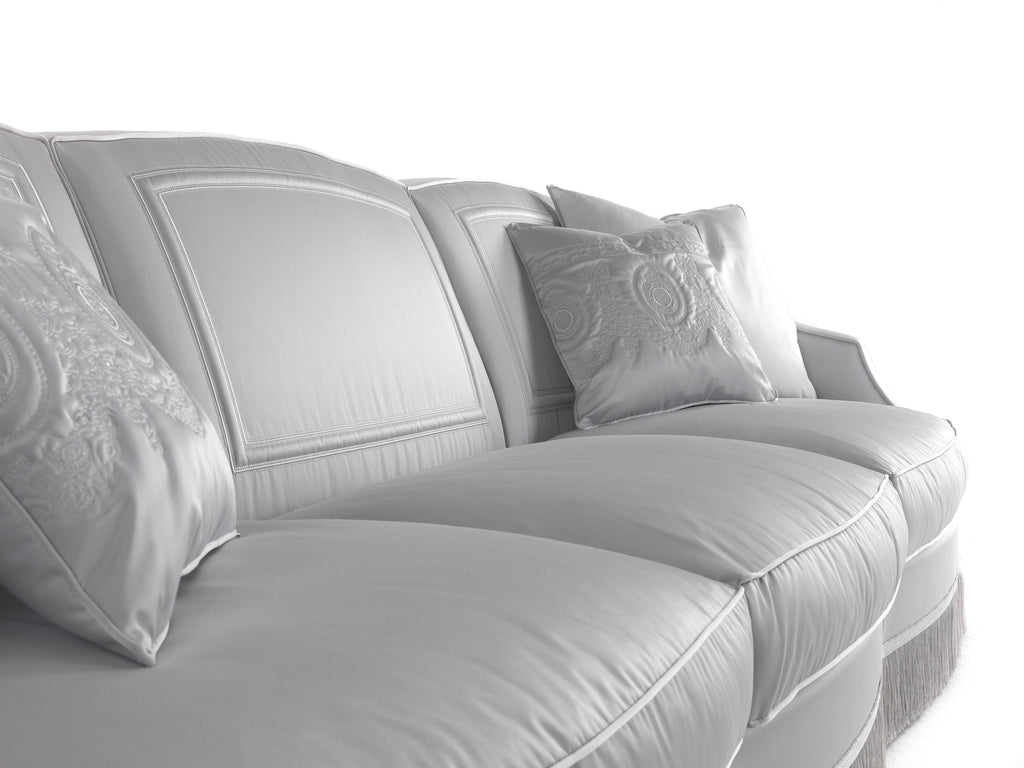 https://a.1stdibscdn.com/jumbo-collection-wheidon-3-seater-sofa-in-wood-and-fabric-for-sale-picture-4/12330573/f_190670921589443182123/JC_WHEIDON_sofa_03_master.jpg