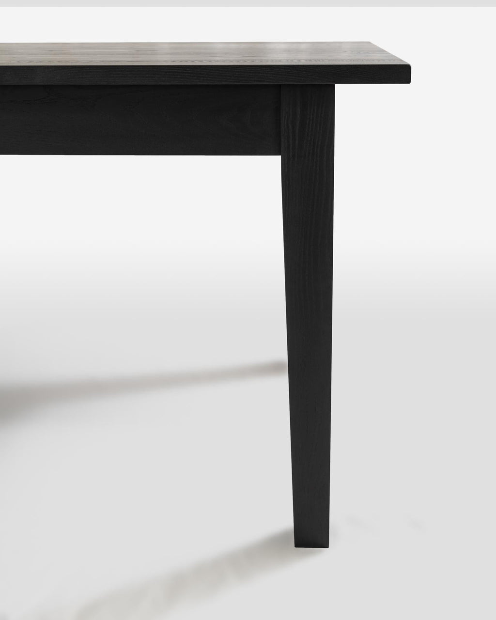 https://a.1stdibscdn.com/new-england-farm-table-shaker-modern-dining-table-in-blackened-ash-for-sale-picture-6/f_53722/f_264600621639057600243/JFD01608_Edit_master.jpg
