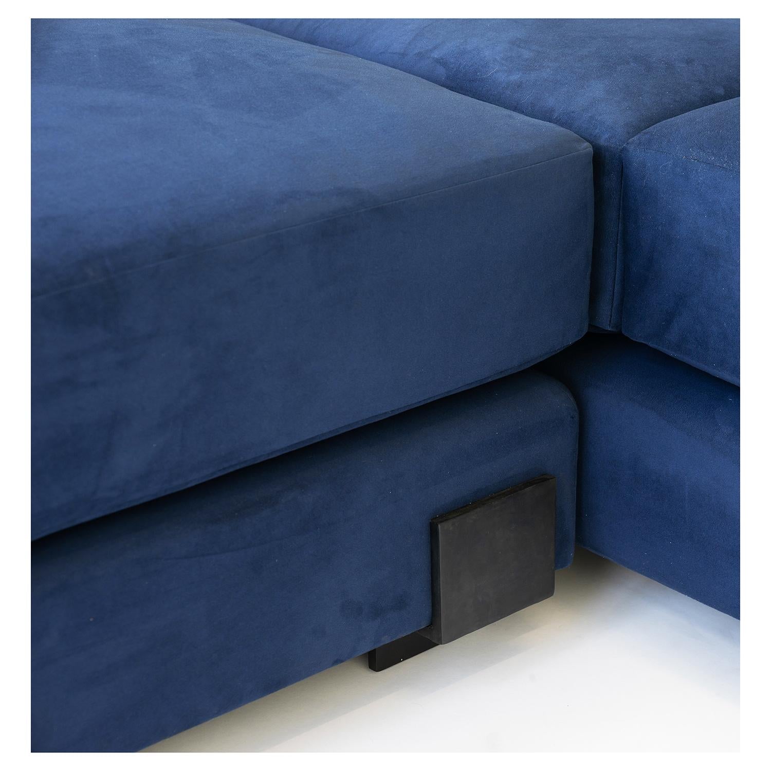 https://a.1stdibscdn.com/contemporary-down-filling-sectional-modern-sofa-with-hand-carved-steal-details-for-sale-picture-4/f_30173/f_183715721584624244654/JMS2020_SOFANO1_05_master.jpg