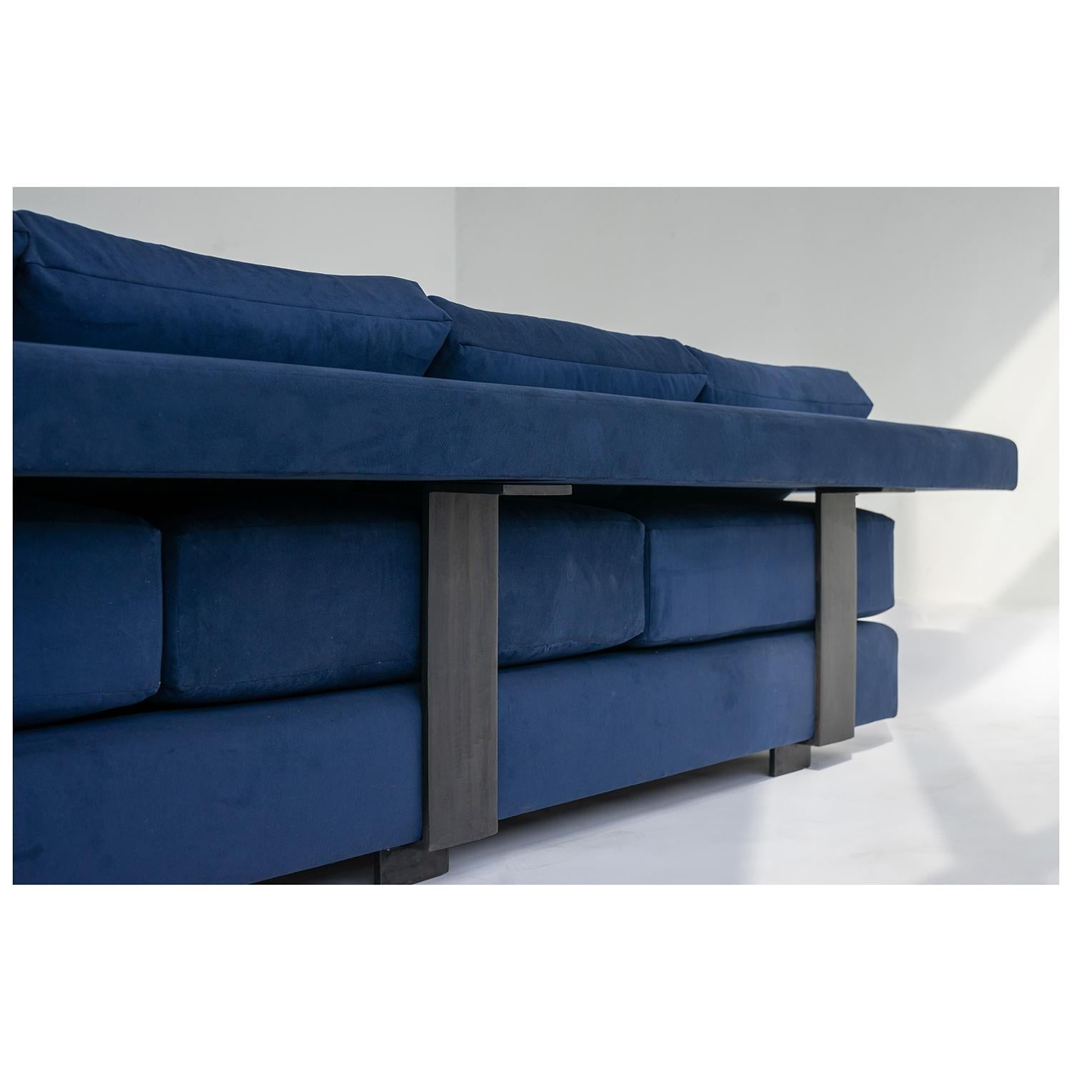 https://a.1stdibscdn.com/contemporary-down-filling-sectional-modern-sofa-with-hand-carved-steal-details-for-sale-picture-7/f_30173/f_183715721584624245053/JMS2020_SOFANO1_06_master.jpg
