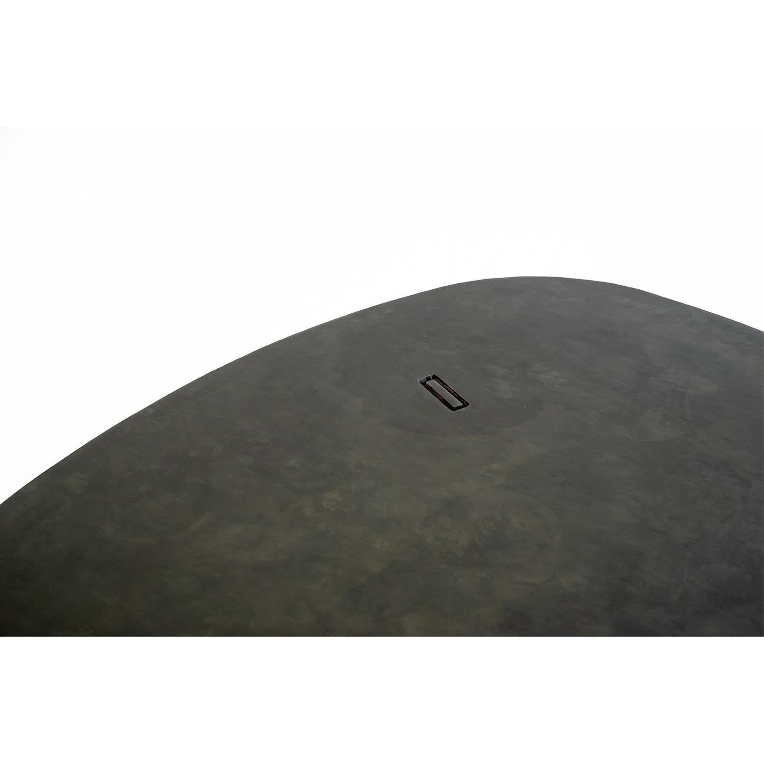 https://a.1stdibscdn.com/black-modern-contemporary-blackened-steel-uniquely-circular-end-side-table-for-sale-picture-3/f_30173/f_219033221608672090308/JMS2020_TABLENO15_SIDETABLE_02_master.jpg