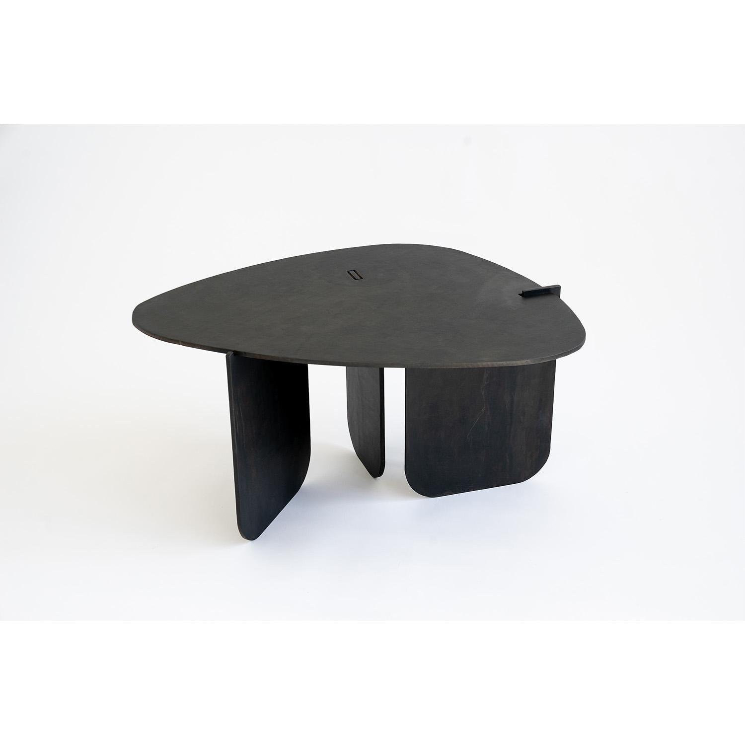 https://a.1stdibscdn.com/black-modern-contemporary-blackened-steel-uniquely-circular-end-side-table-for-sale-picture-4/f_30173/f_219033221608672090570/JMS2020_TABLENO15_SIDETABLE_03_master.jpg