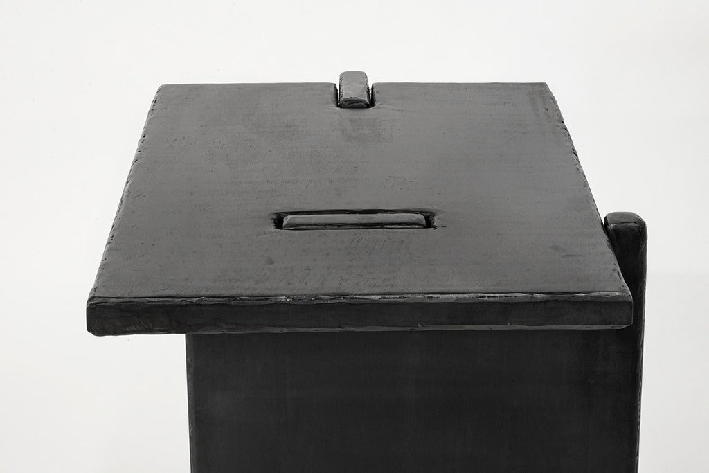 https://a.1stdibscdn.com/side-table-unique-organic-black-modern-contemporary-waxed-steel-for-sale-picture-2/f_30173/f_281133321649193695441/JMS_CustomConsoleSmall_LauraMasek_2_012422_master.jpg