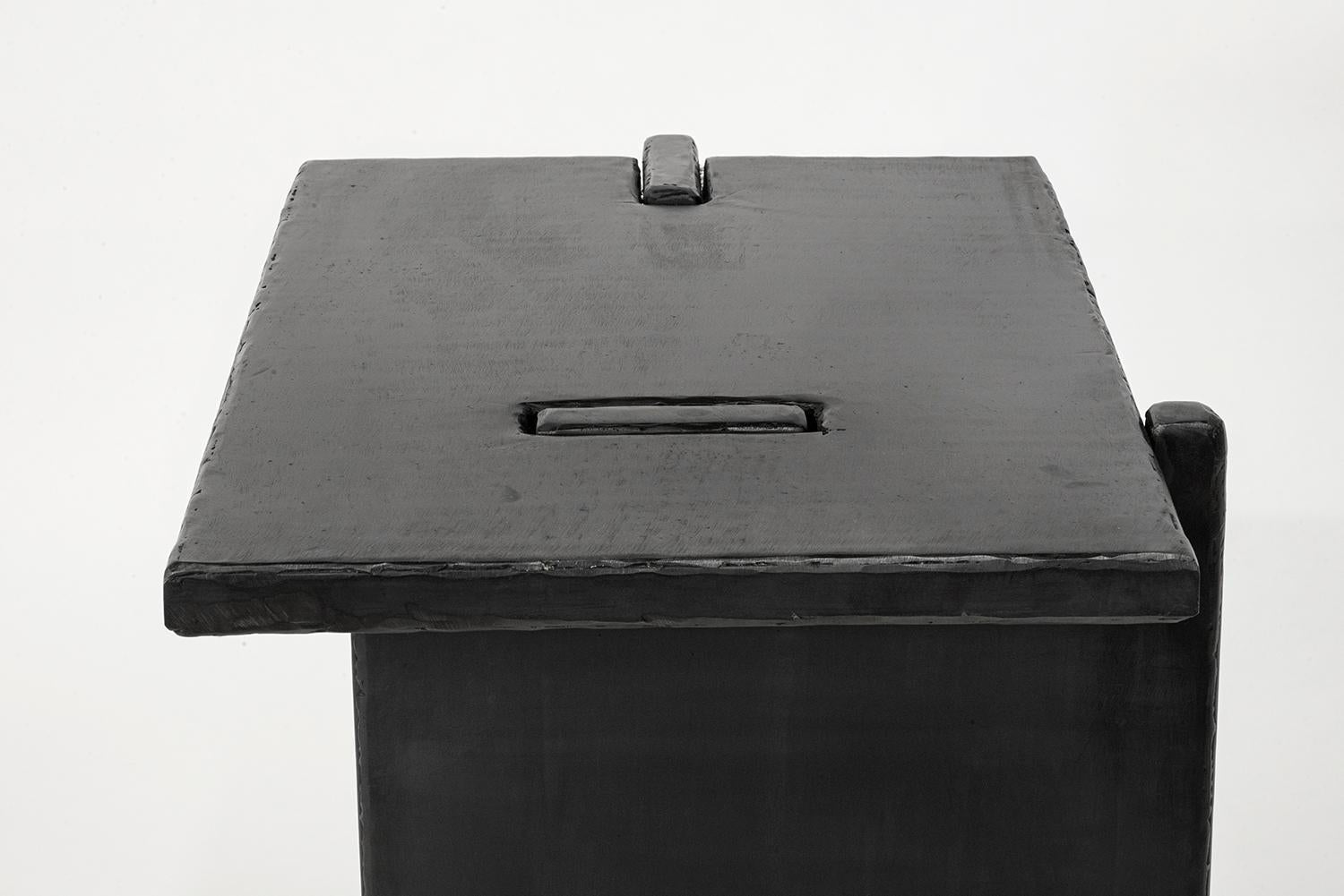 https://a.1stdibscdn.com/side-table-unique-organic-black-modern-contemporary-waxed-steel-for-sale-picture-2/f_30173/f_281133321649193695441/JMS_CustomConsoleSmall_LauraMasek_2_012422_master.jpg