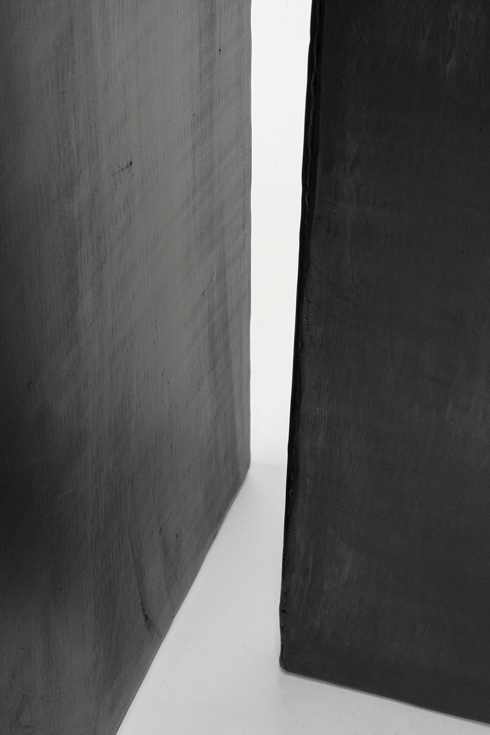 https://a.1stdibscdn.com/side-table-unique-organic-black-modern-contemporary-waxed-steel-for-sale-picture-6/f_30173/f_281133321649193696681/JMS_CustomConsoleSmall_LauraMasek_6_012422_master.jpg