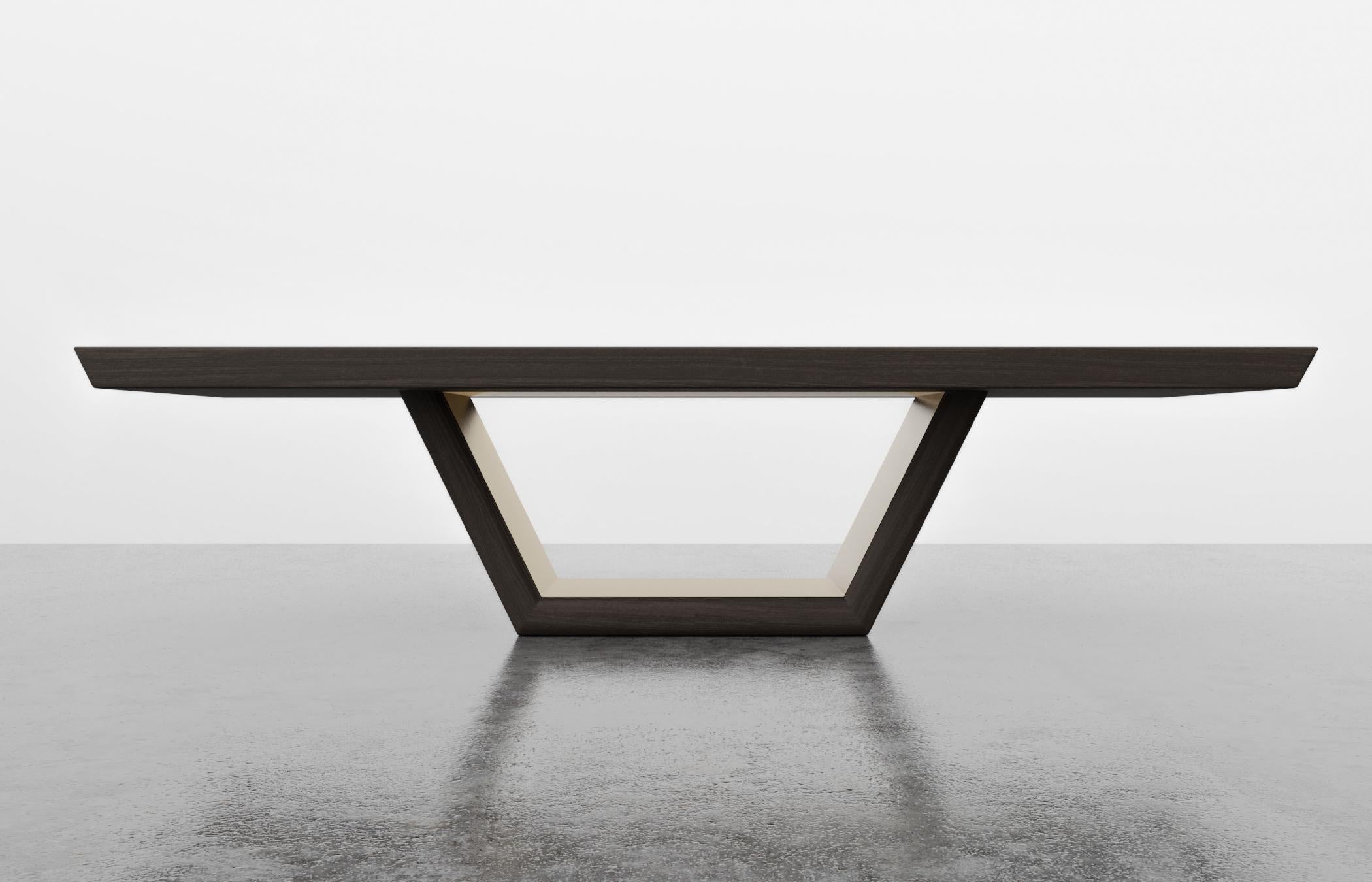 https://a.1stdibscdn.com/jolie-dining-table-for-sale-picture-2/f_33283/f_165196221571357904739/JOLIE_DINING_TABLE0001_master.JPG
