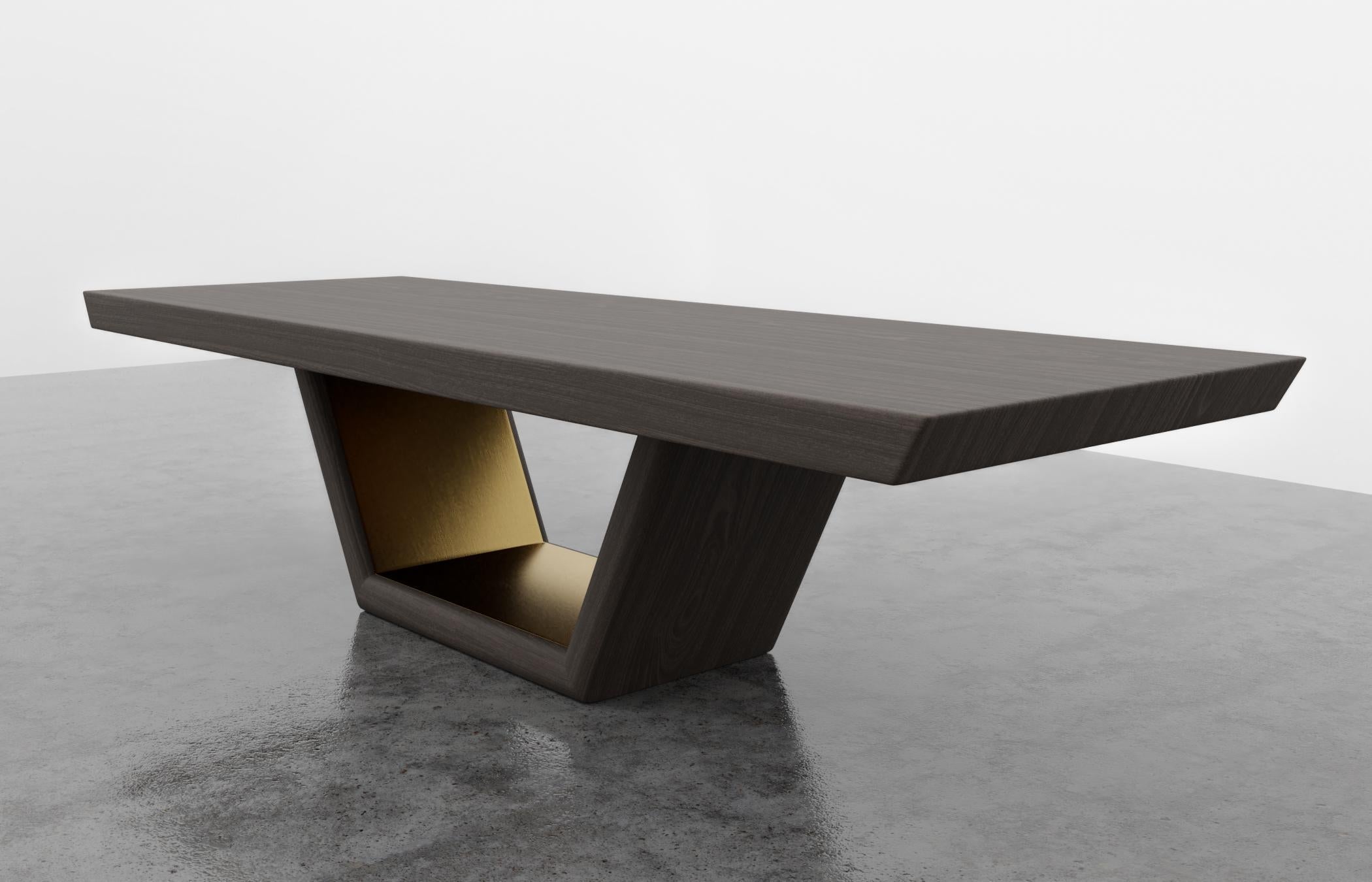 https://a.1stdibscdn.com/jolie-dining-table-for-sale-picture-3/f_33283/f_165196221571357908789/JOLIE_DINING_TABLE0003_master.JPG