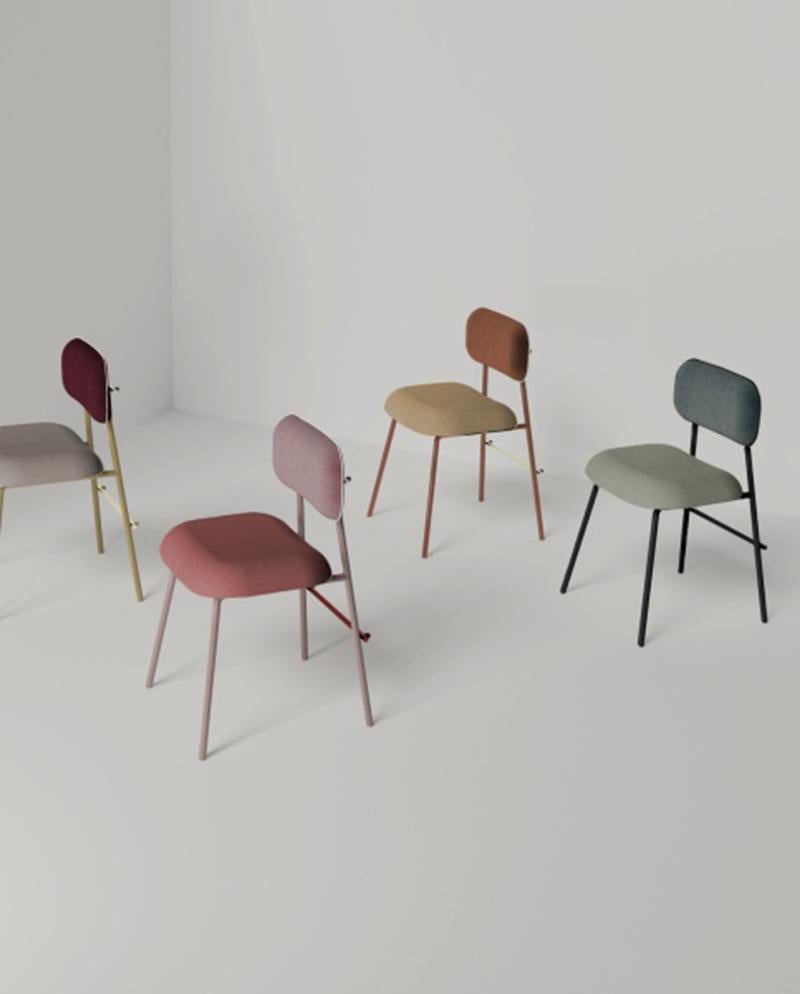 https://a.1stdibscdn.com/contemporary-classic-chair-miami-in-com-with-brass-details-for-sale-picture-5/f_40973/f_274125021645033223631/JPG_d8d0143b4bdf6fff55529d89f57f956e_master.jpg