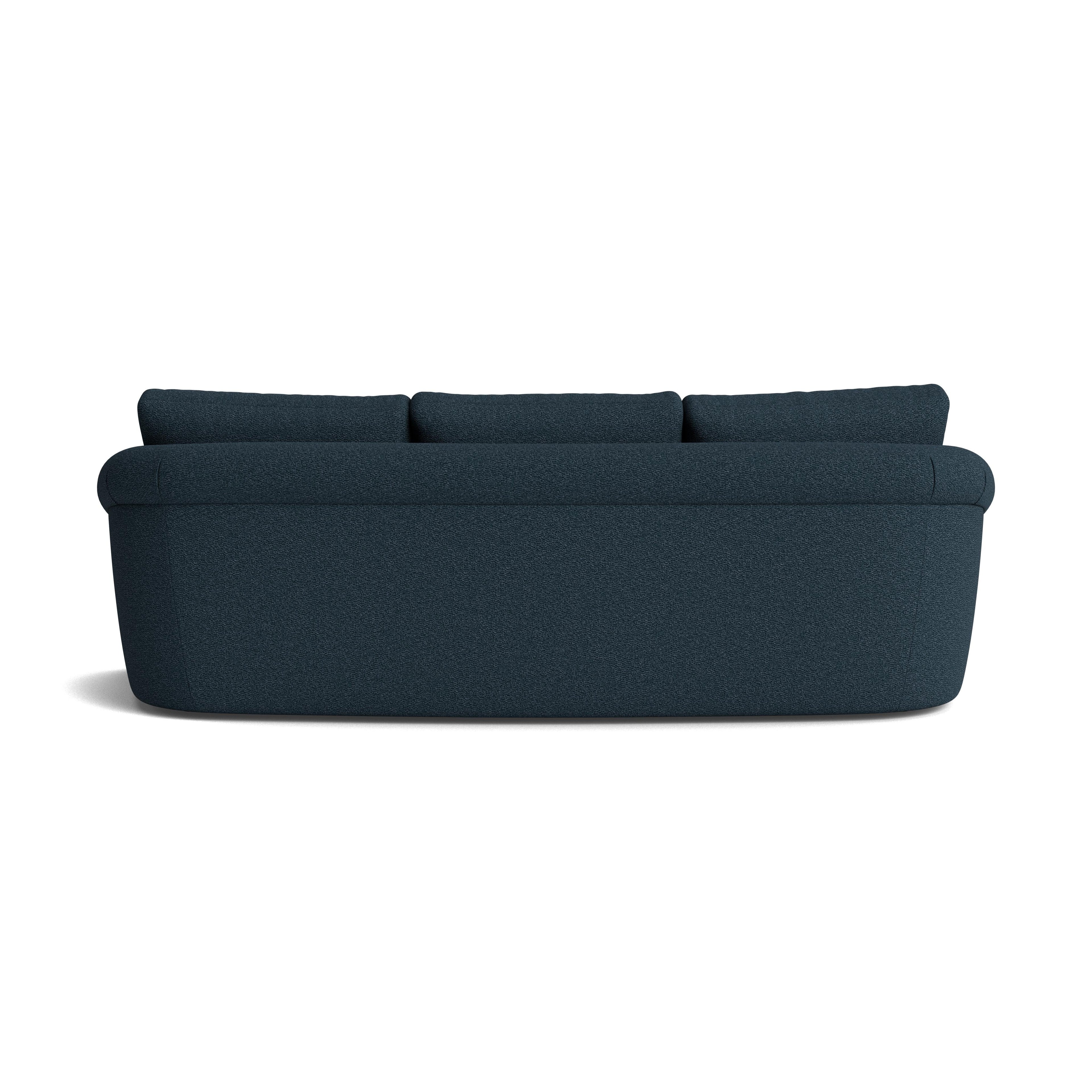 https://a.1stdibscdn.com/super-plush-organic-modern-sofa-in-performance-boucle-for-sale-picture-5/f_27523/f_433316321737919996457/JR96SO_35_master.jpg