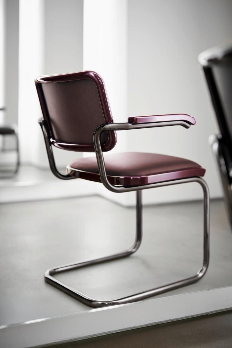https://a.1stdibscdn.com/jil-sander-for-thonet-s-64-p-serious-02-in-lacquered-wood-an-red-leather-for-sale-picture-8/f_58922/f_477243421764181494559/JS_THONET_S64P_SERIOUS_02_ruby_red_Naegele_7509943_Litho_master.jpeg?width=768