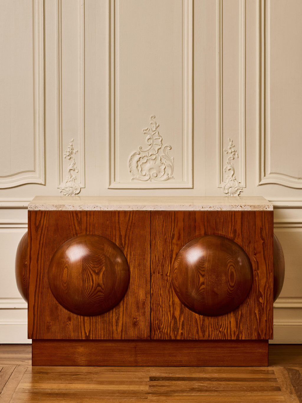 https://a.1stdibscdn.com/pair-of-half-sphere-cabinets-in-wood-by-studio-glustin-for-sale-picture-5/f_9680/f_421563421730713562480/JULIEN_24_0385_master.jpg