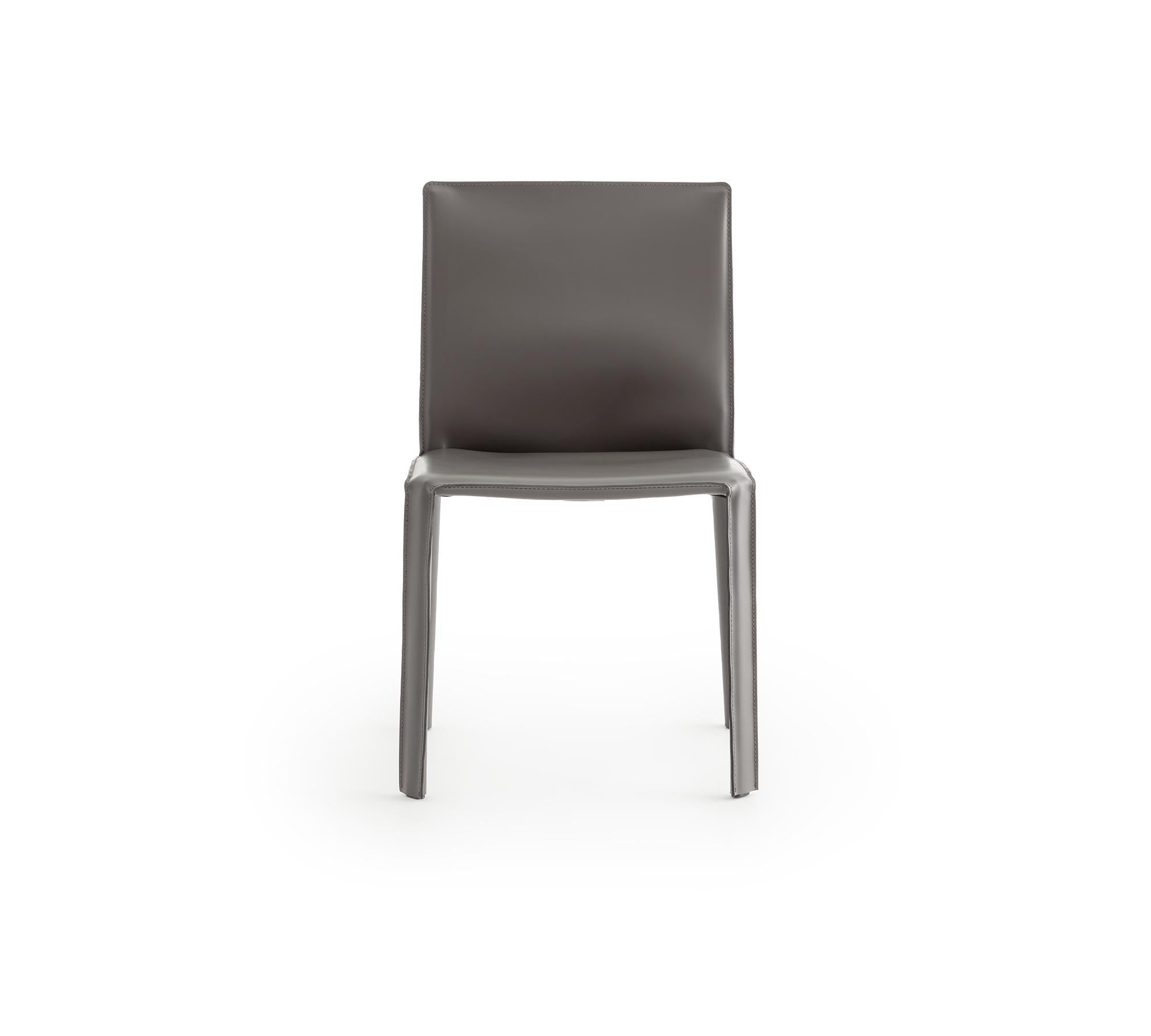 https://a.1stdibscdn.com/jumpsuite-anthracite-leather-chair-by-morica-design-for-sale-picture-8/f_12192/f_449353721746752620970/JUM_CU1_still03_2000x1800_master.jpg