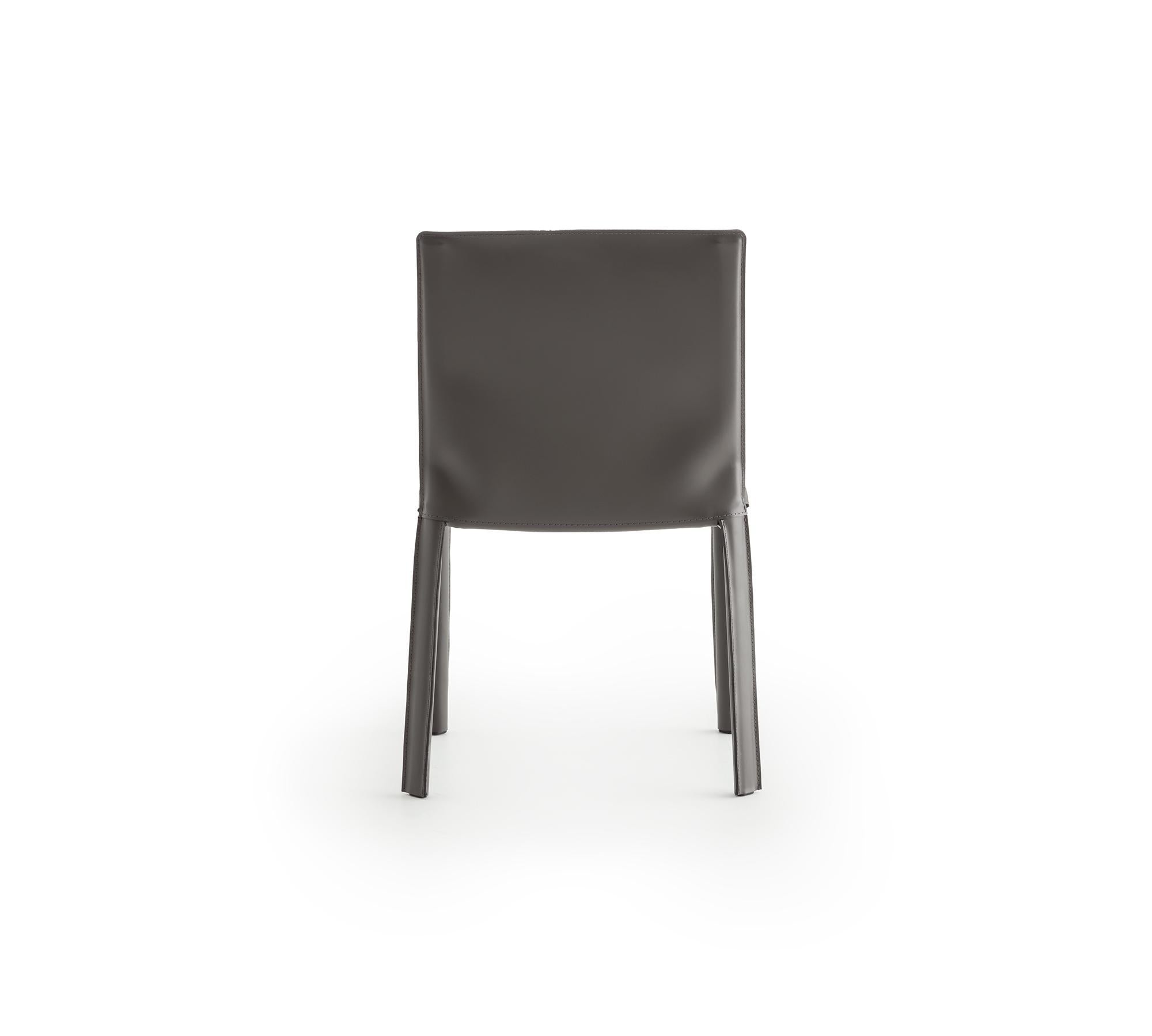 https://a.1stdibscdn.com/jumpsuite-anthracite-leather-chair-by-morica-design-for-sale-picture-9/f_12192/f_449353721746752620969/JUM_CU1_still04_2000x1800_master.jpg