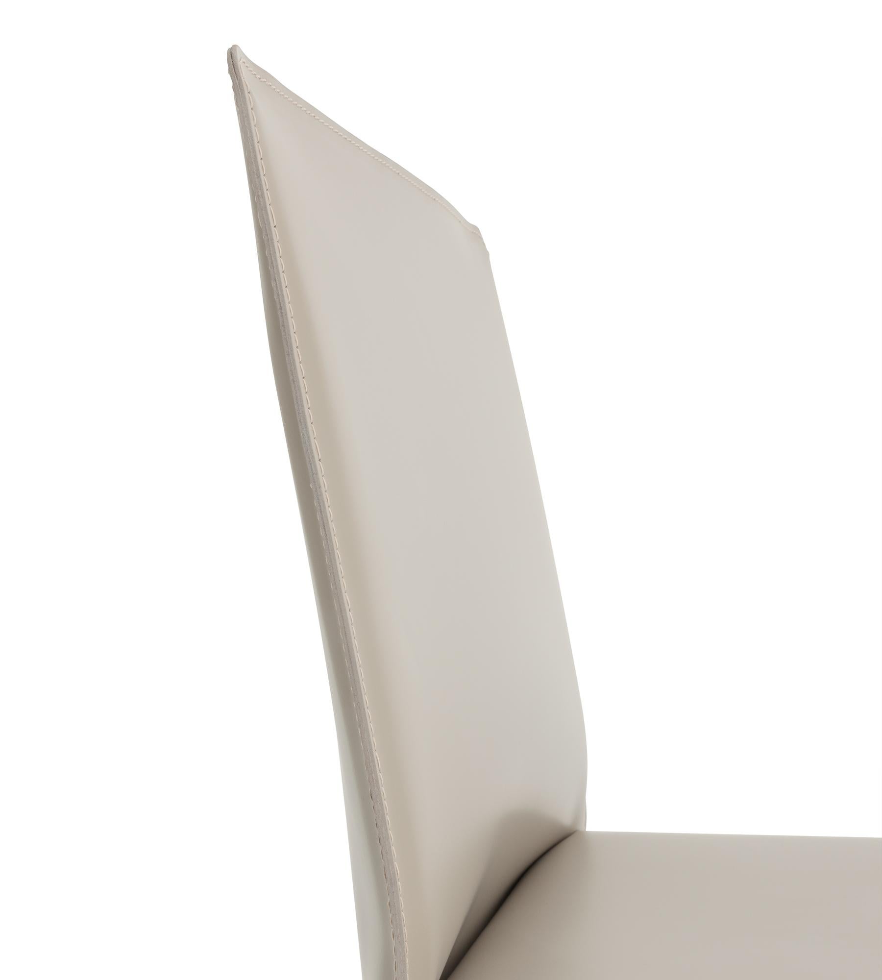 https://a.1stdibscdn.com/jumpsuite-natural-leather-chair-by-morica-design-for-sale-picture-6/f_12192/f_449354421746753249791/JUM_CU3_dettaglio04_1800x2000_master.jpg