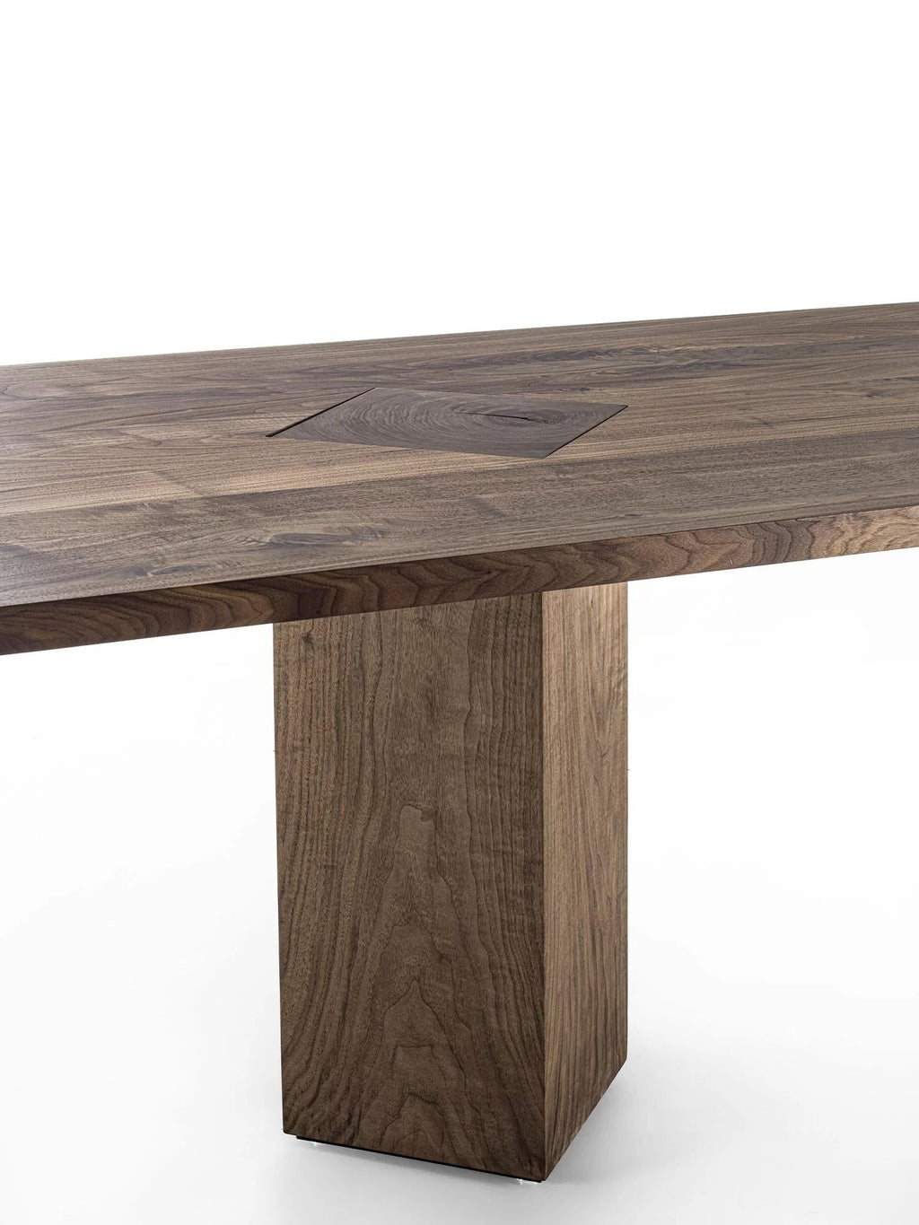 https://a.1stdibscdn.com/junior-b-solid-wood-dining-table-designed-by-authentic-design-made-in-italy-for-sale-picture-5/f_49571/f_395116321714530970629/JUNIOR_B_design_Authentic_Design4_1_master.jpg
