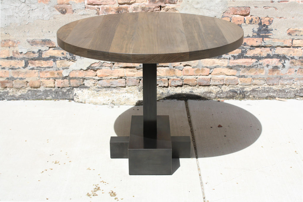 https://a.1stdibscdn.com/juno-a-customizable-round-pedestal-table-by-laylo-studio-for-sale-picture-2/f_53231/f_194256421591803568510/JUNOv2_front_master.jpg
