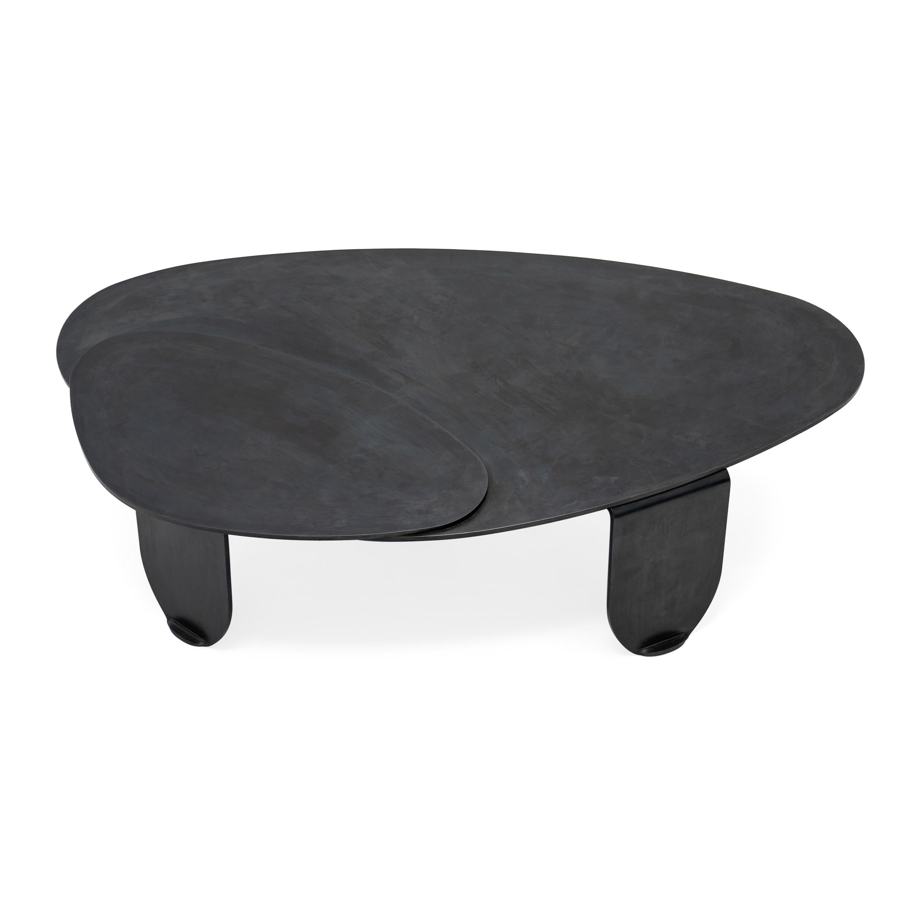https://a.1stdibscdn.com/circular-organic-shape-coffee-table-black-modern-contemporary-blackened-steel-for-sale-picture-2/f_30173/f_129787011771039043625/J_01292_master.jpg