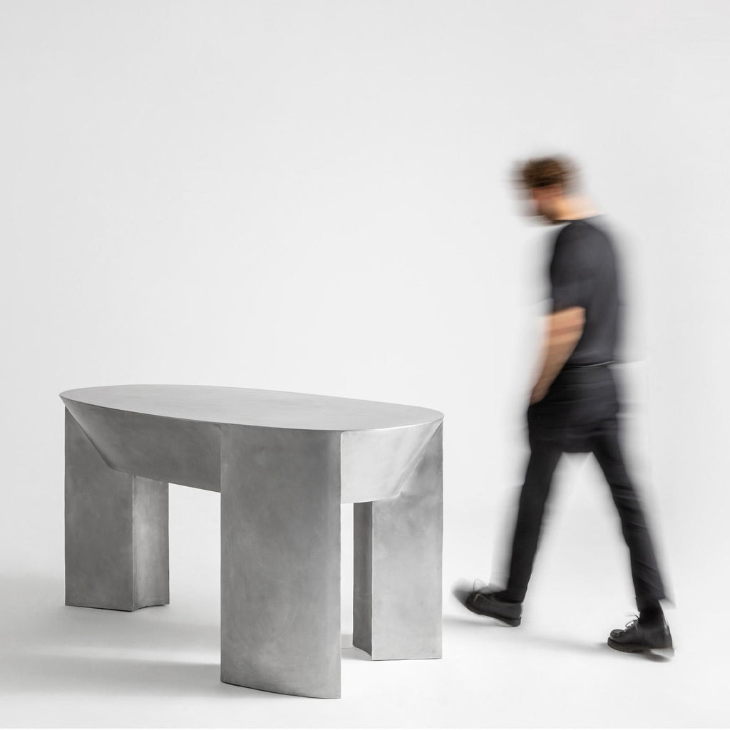https://a.1stdibscdn.com/aluminium-table-by-jan-ankiersztajn-for-sale-picture-5/f_43981/f_372802721701176151309/Jan_Ankiersztaijn_2023_Aluminum_table_05_master.jpg