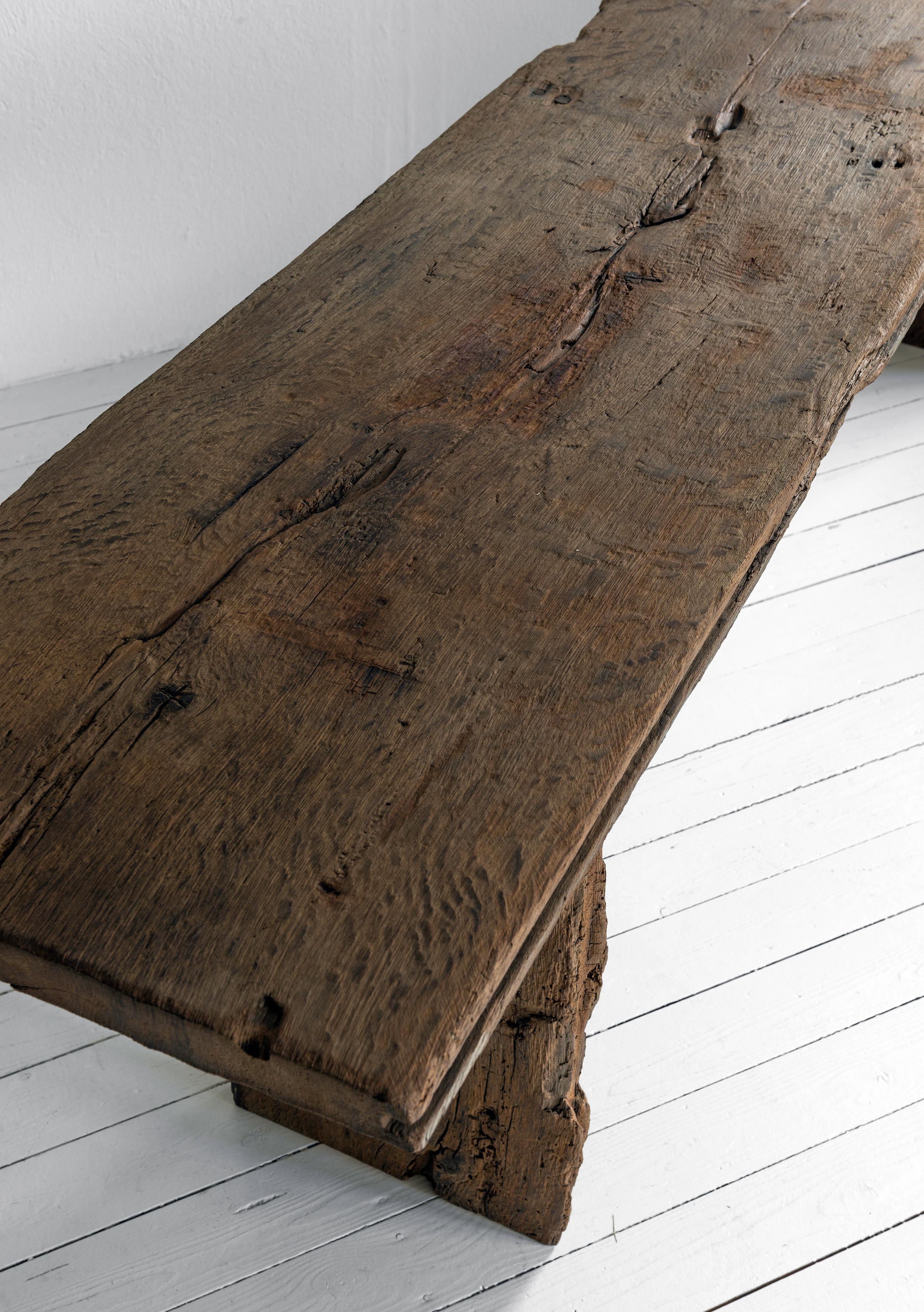 https://a.1stdibscdn.com/exceptional-bespoke-large-rustic-minimal-oak-console-table-for-sale-picture-8/f_25473/f_473577721762182137754/Jestebg_1_Feb2024_081_bearAus2500_master.jpg