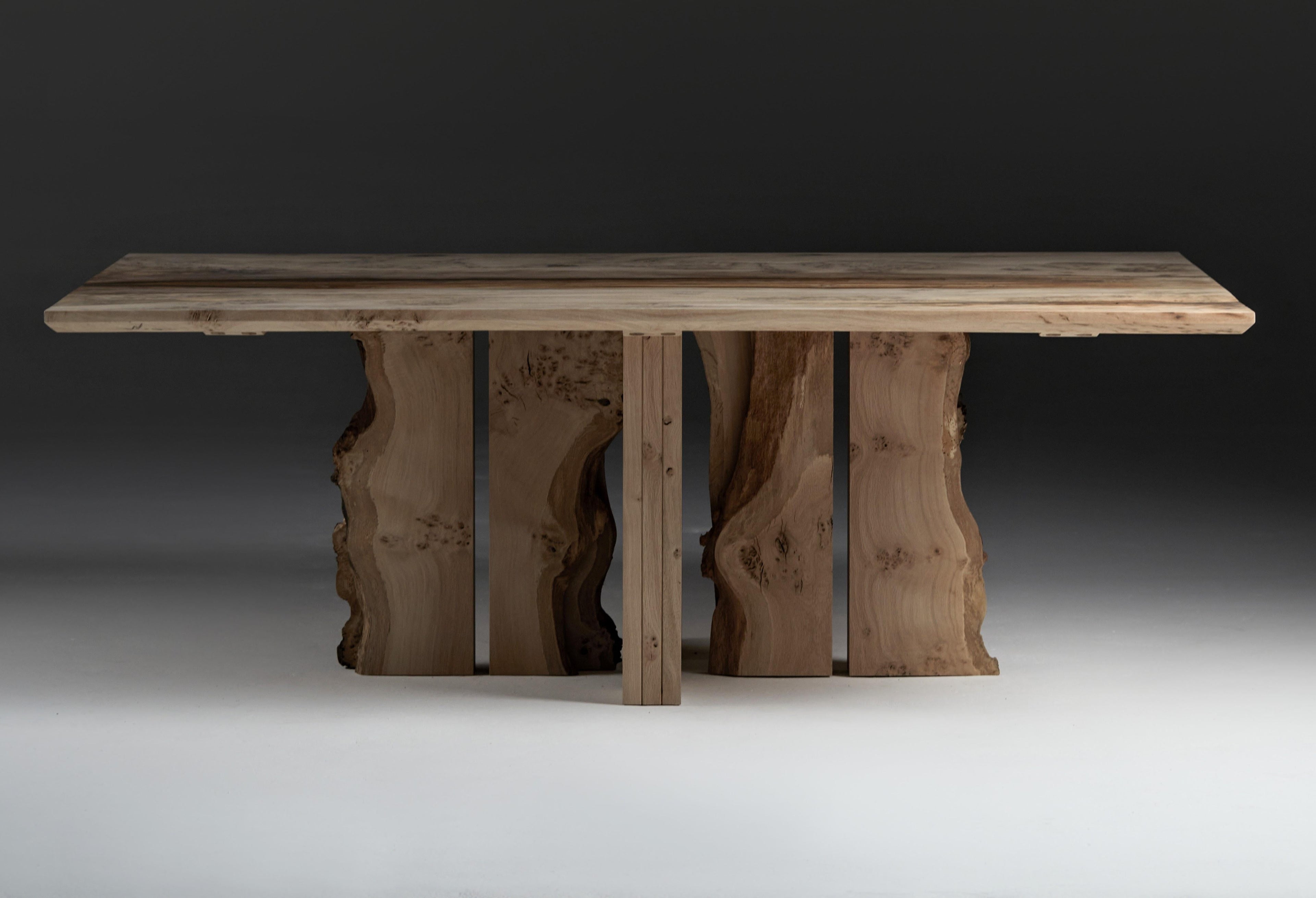 https://a.1stdibscdn.com/dining-table-in-english-oak-with-inverted-live-edge-centre-legs-for-sale-picture-6/f_28993/f_378622821704816505013/Jon7619_master.jpg