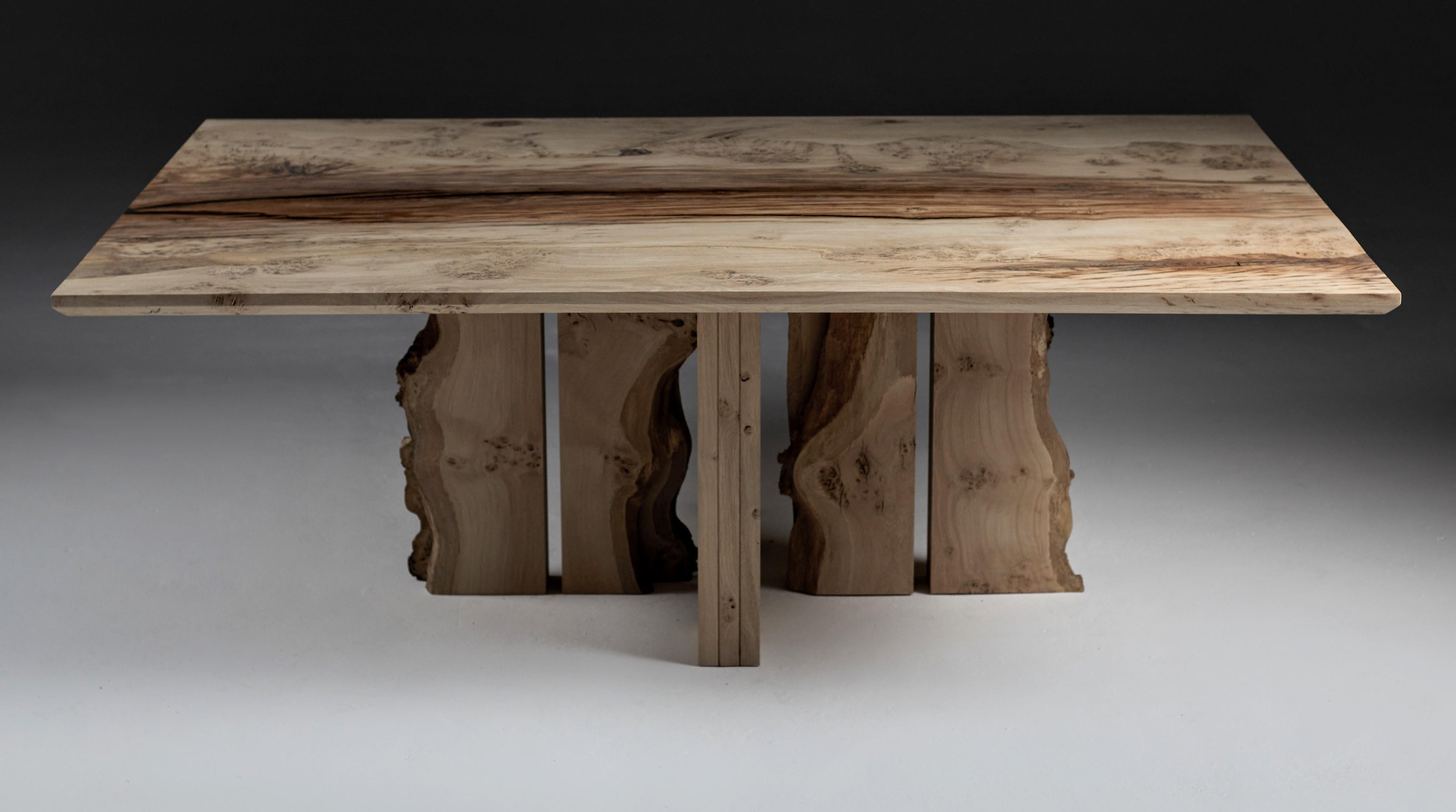 https://a.1stdibscdn.com/dining-table-in-english-oak-with-inverted-live-edge-centre-legs-for-sale-picture-4/f_28993/f_378622821704816481946/Jon7625_master.jpg