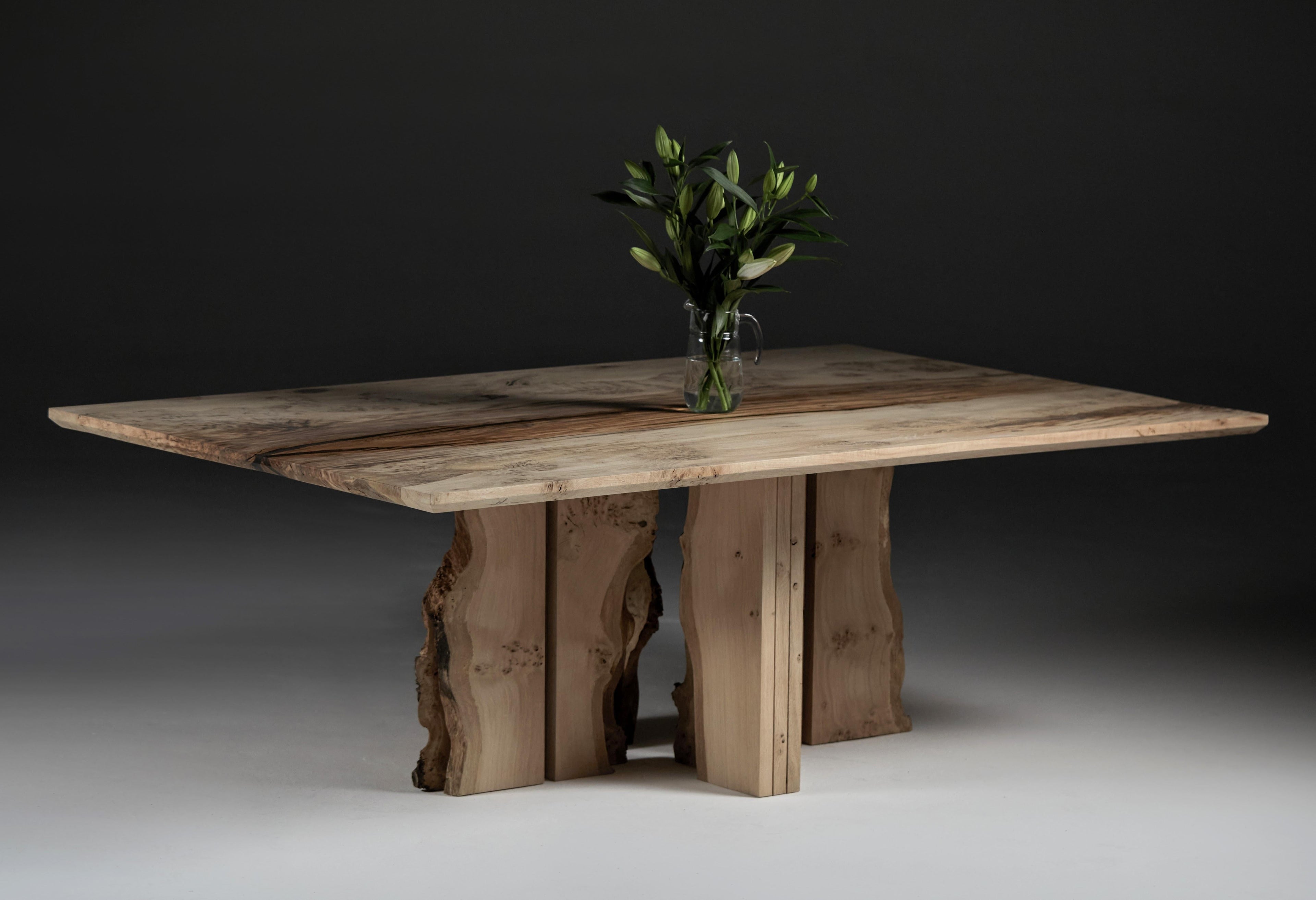 https://a.1stdibscdn.com/dining-table-in-english-oak-with-inverted-live-edge-centre-legs-for-sale-picture-2/f_28993/f_378622821704816373672/Jon7649_master.jpg