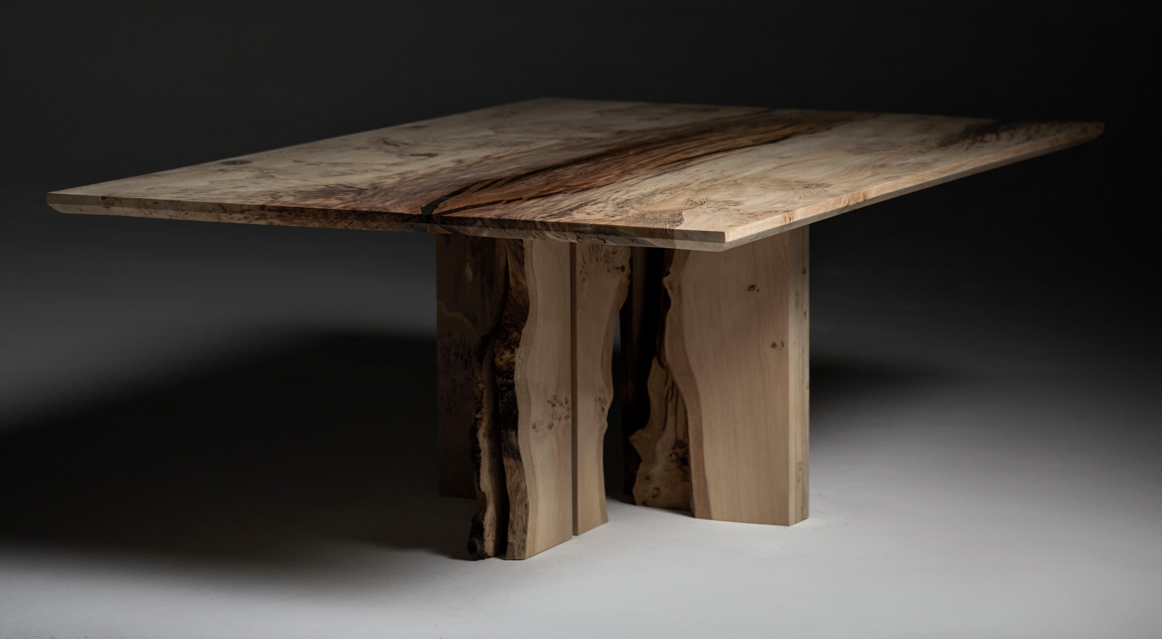 https://a.1stdibscdn.com/dining-table-in-english-oak-with-inverted-live-edge-centre-legs-for-sale-picture-8/f_28993/f_378622821704816725827/Jon7668_master.jpg
