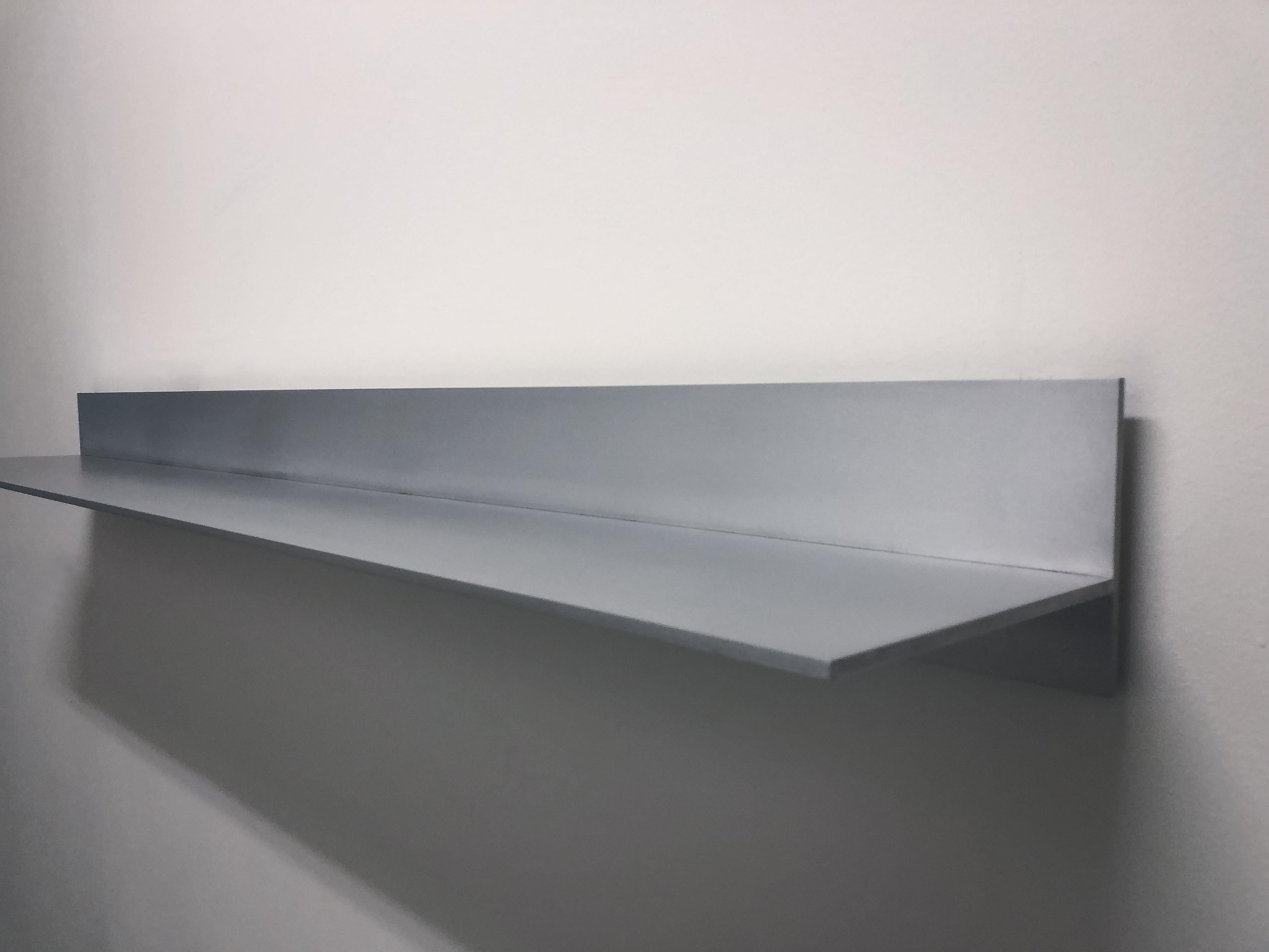 https://a.1stdibscdn.com/l-wall-shelf-in-waxed-and-polished-aluminum-plate-by-jonathan-nesci-for-sale-picture-3/f_31003/f_156586421564491482343/Jonathan_Nesci_TU_January_11_2019_4__master.jpg
