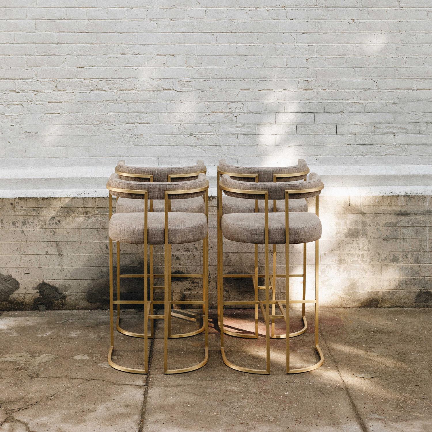 https://a.1stdibscdn.com/julius-bar-stool-brass-structure-handcrafted-in-portugal-by-duistt-for-sale-picture-5/f_63222/f_411495821724259257642/Julius_Bar_Stool_Duistt_I_master.jpg