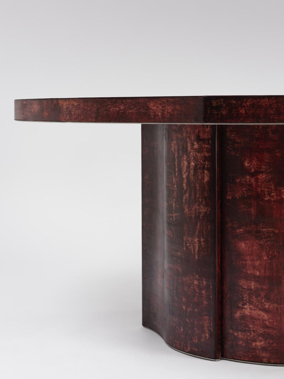 https://a.1stdibscdn.com/contemporary-fragment-dining-table-burgundy-patinated-leather-for-sale-picture-10/f_70152/f_437891521741082766528/Jumandie_Seys_OWN_113_CedricVerhelst_Large_master.jpeg
