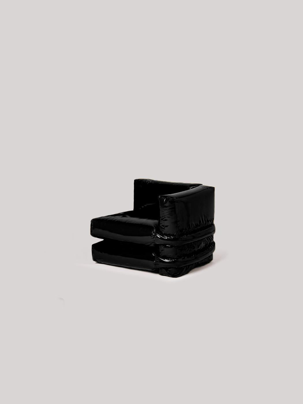https://a.1stdibscdn.com/pillow-sofa-x-kassl-muller-van-severen-lacquered-cotton-corner-module-for-sale-picture-2/f_30483/f_466813421758022197216/KASSL_EDITIONS_Furniture_1_seater_left_side_Lacquer_Black_master.jpg