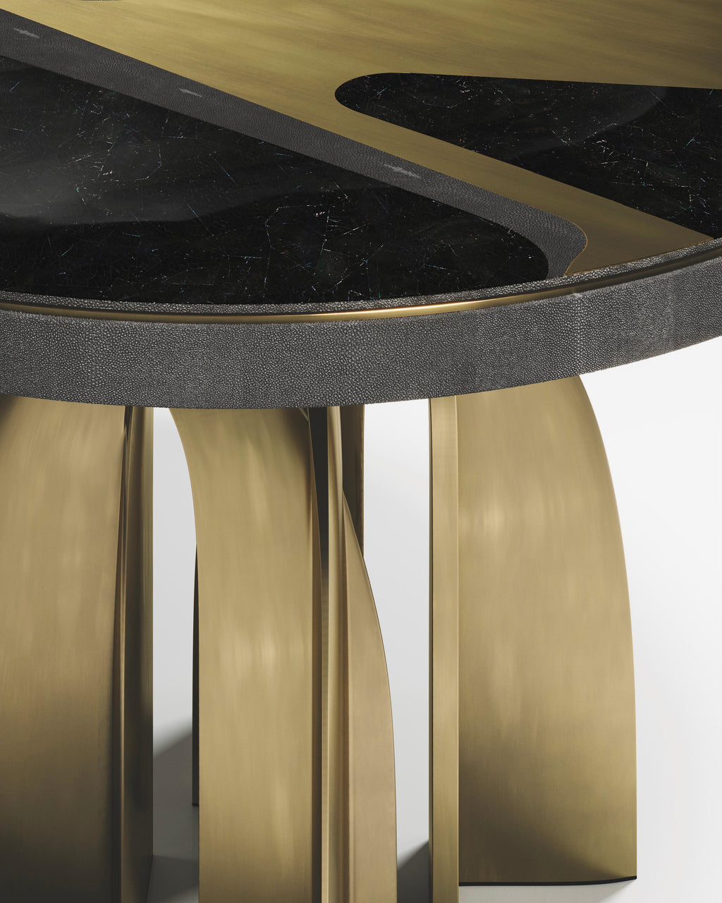 https://a.1stdibscdn.com/shagreen-pattern-dining-table-with-shell-bronze-patina-brass-by-kifu-paris-for-sale-picture-5/f_45491/f_311897321667809807196/KBT02_CHITAL_BREAKFAST_TABLE_COSMO_PATTERN_D156_6_master.jpg