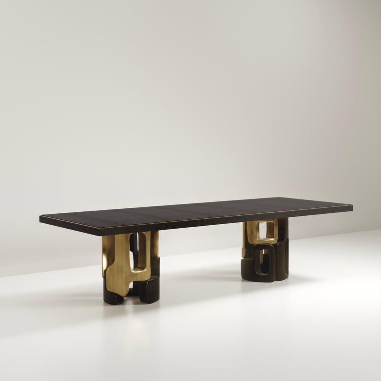 https://a.1stdibscdn.com/shell-inlaid-dining-table-with-bronze-patina-brass-details-by-kifu-paris-for-sale-picture-9/f_45491/f_333219921678956314435/KDT02_BRGLT_BRGDRK_D156_1_master.jpg?width=768