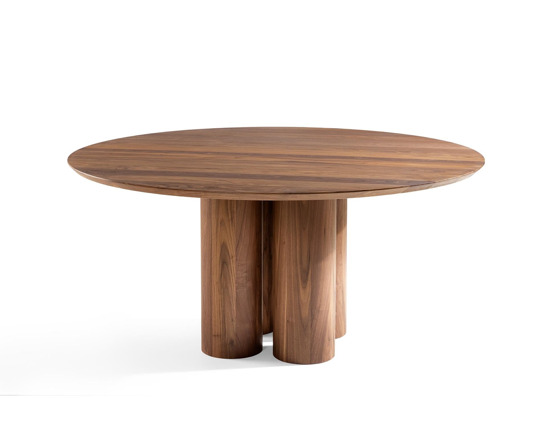https://a.1stdibscdn.com/kluskens-jumbo-dining-table-for-sale-picture-3/f_60392/f_282826921650311047389/KEM_1084_Jumbo_Noten_3_master.jpg
